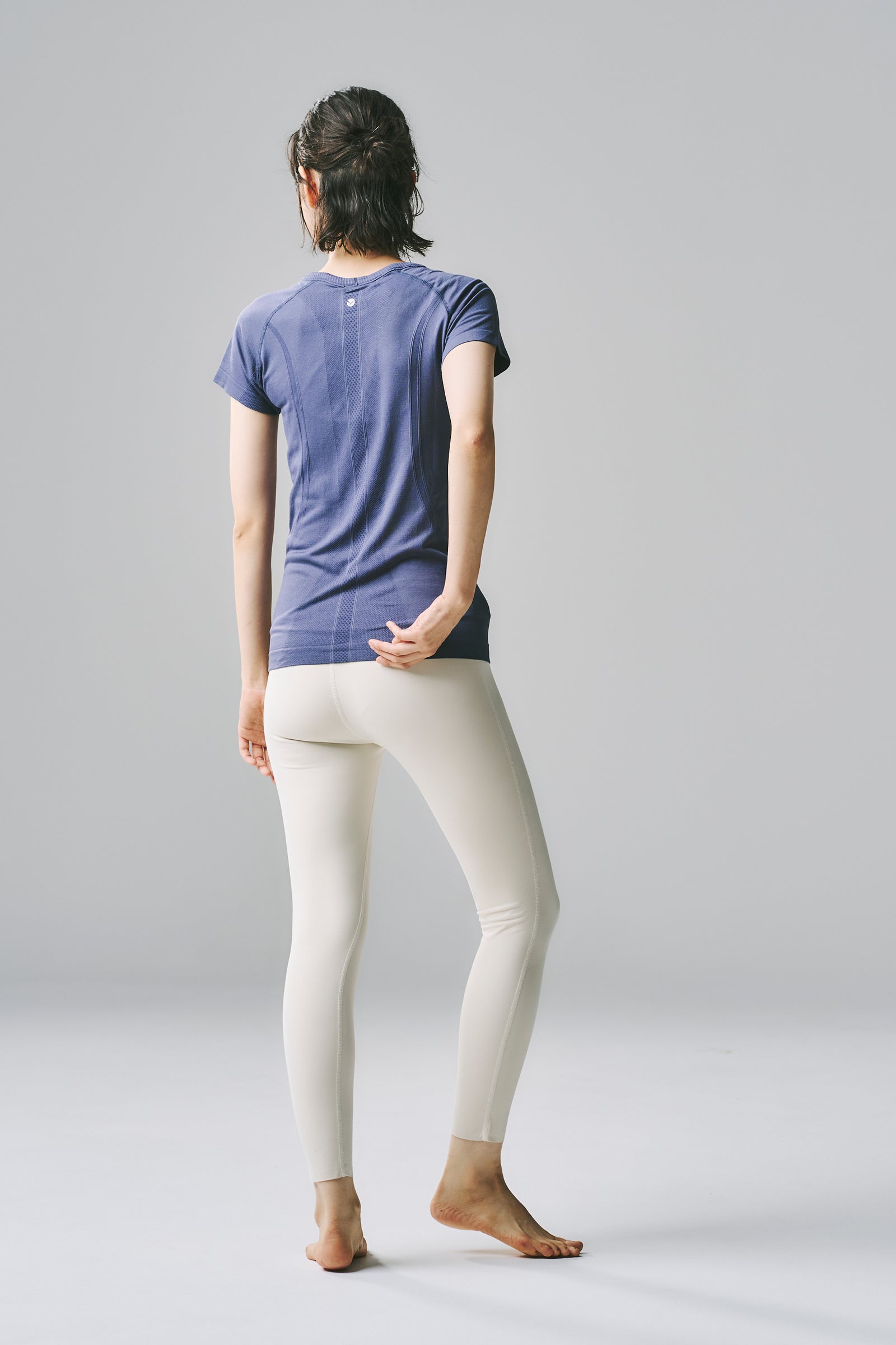 ジーン シームレス ショートスリーブ トップス パープルグレイ