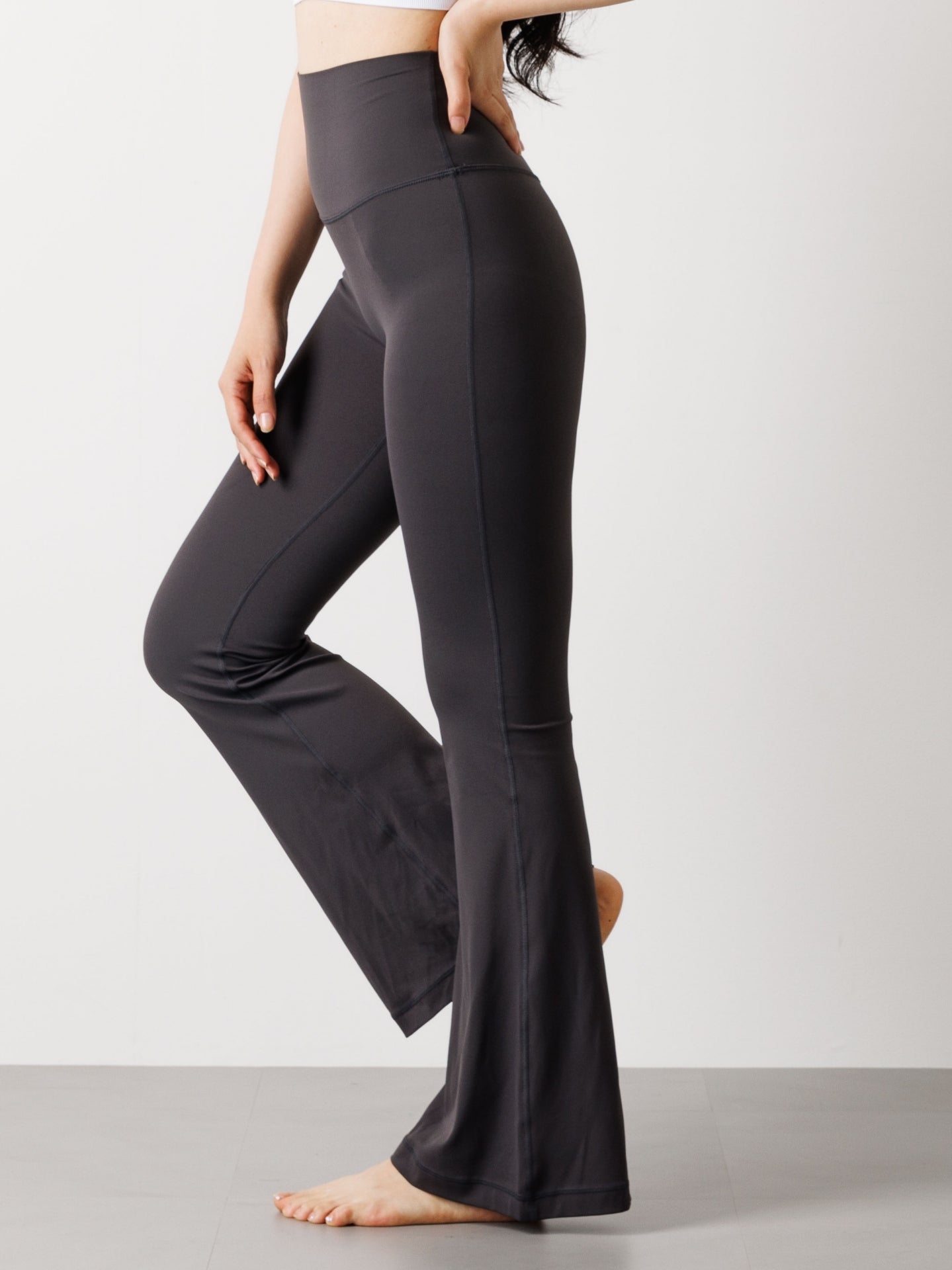 Flare_grey_00004.jpg