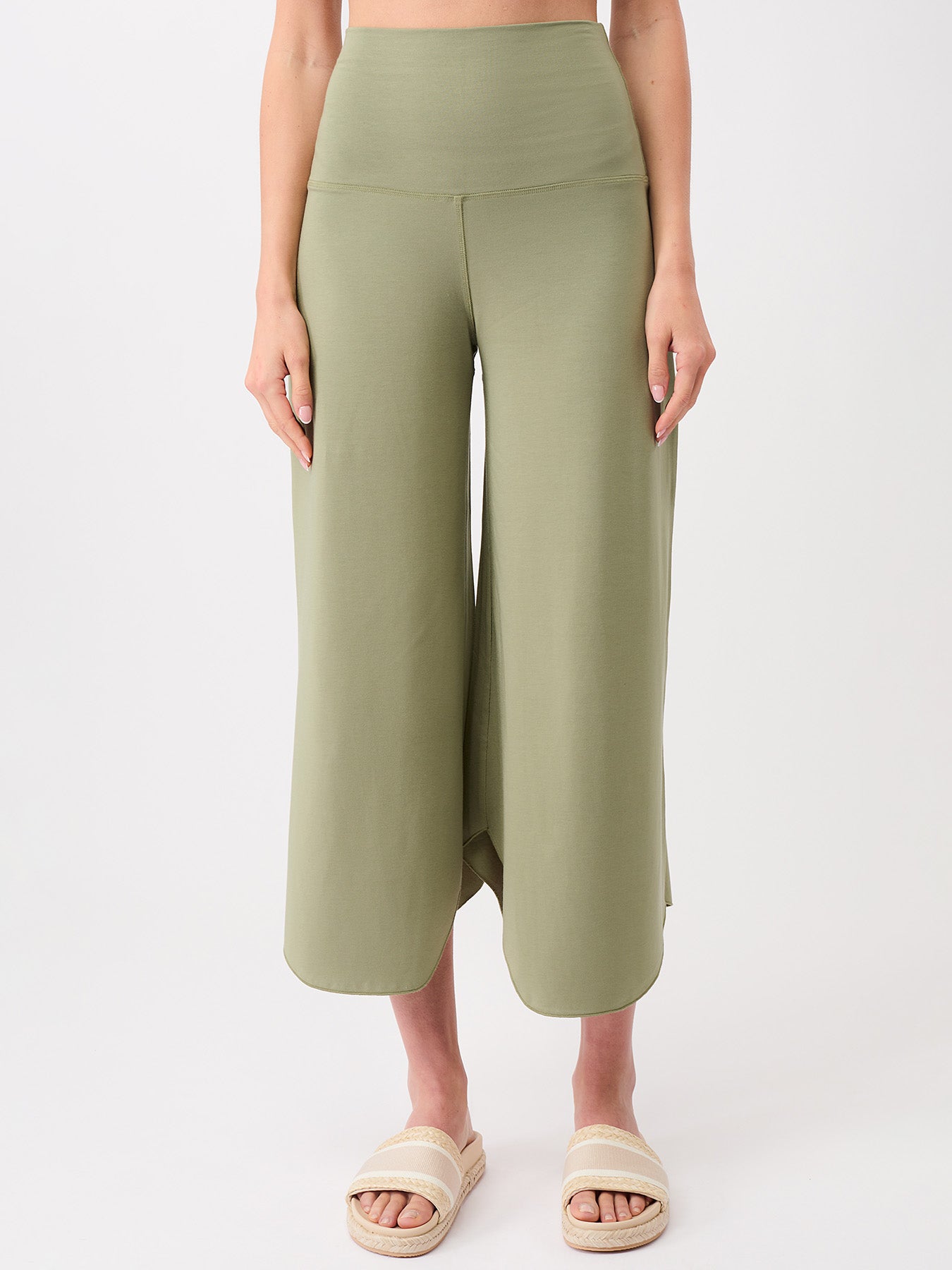 MANDALA チューリップ パンツ モッシーバーク