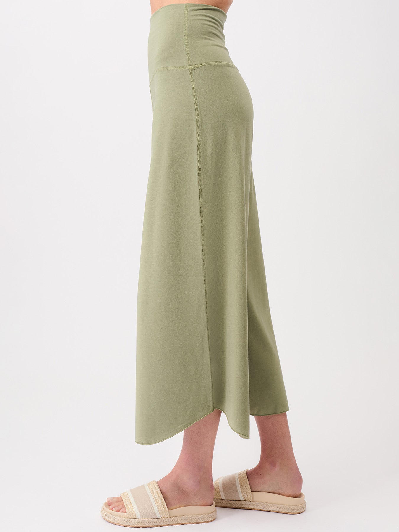 MANDALA チューリップ パンツ モッシーバーク