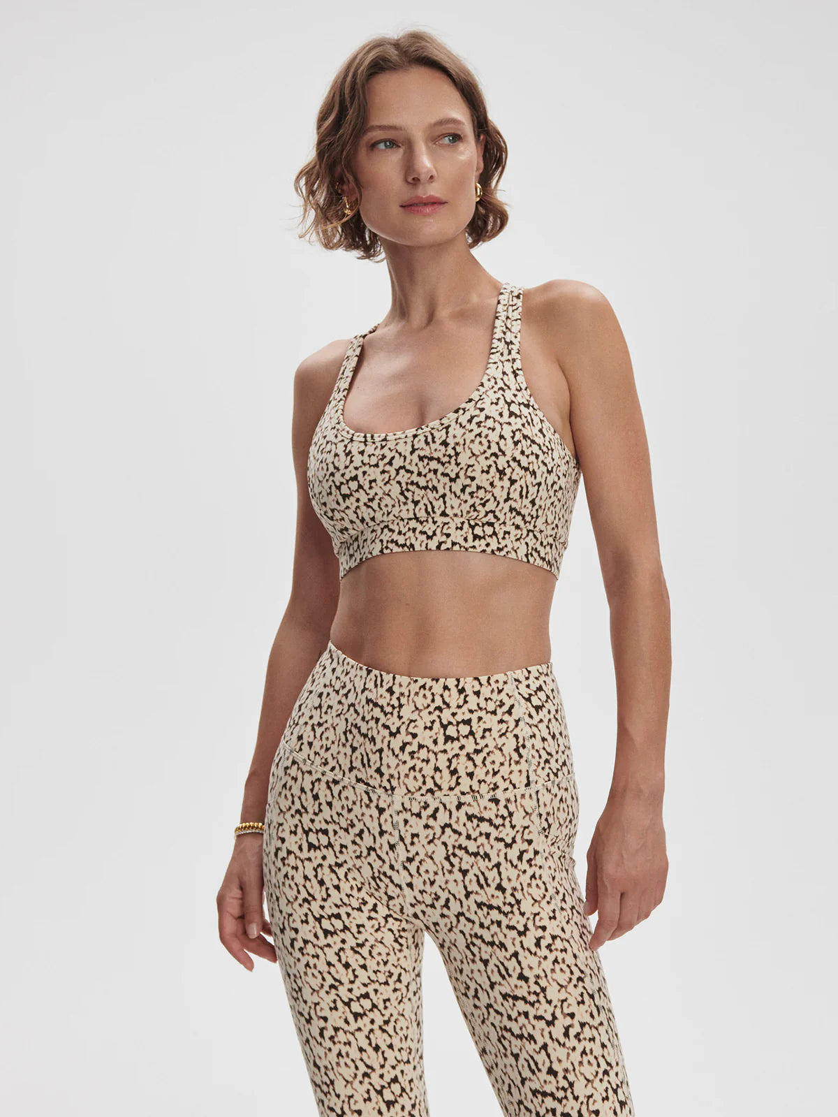 VARLEY ムーブ セルマ ブラ アーモンド アブストラクト レオパード