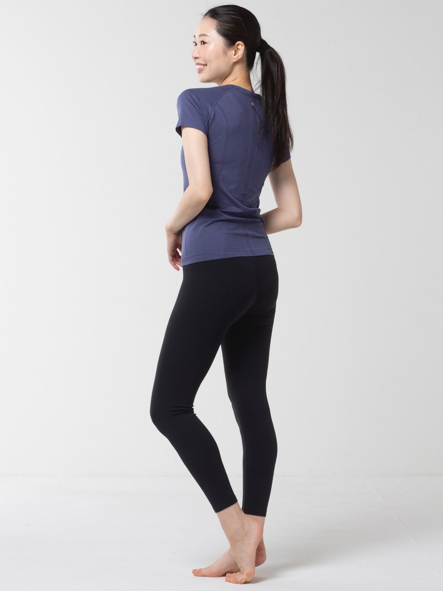 ジーン シームレス ショートスリーブ トップス パープルグレイ