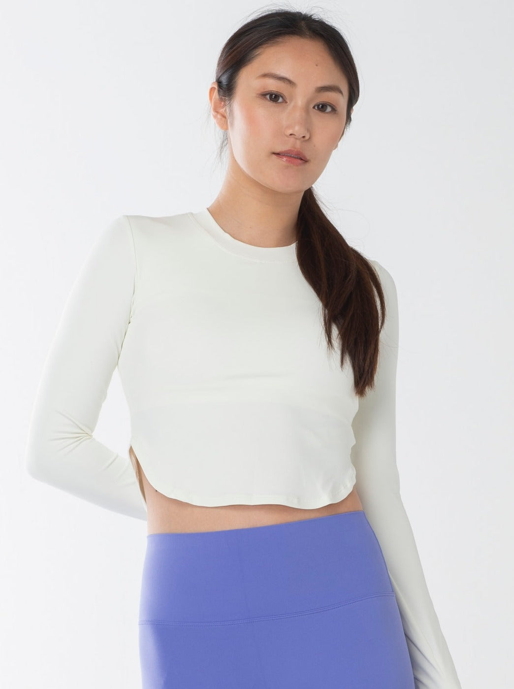 ハルカ ロングスリーブ クロップトップス ホワイト