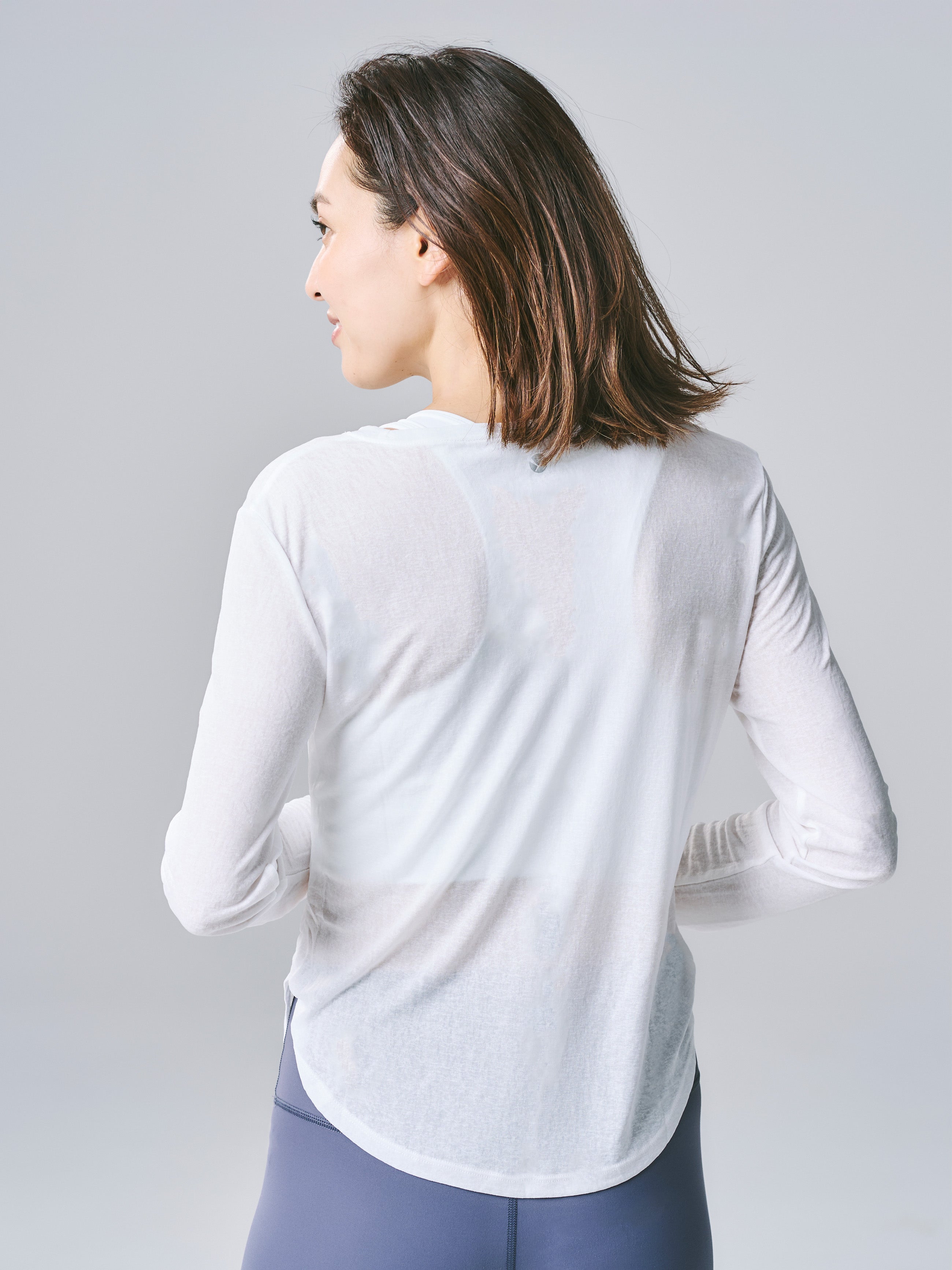 ジューン シアートップス ホワイト めくれにくい ヨガトップス