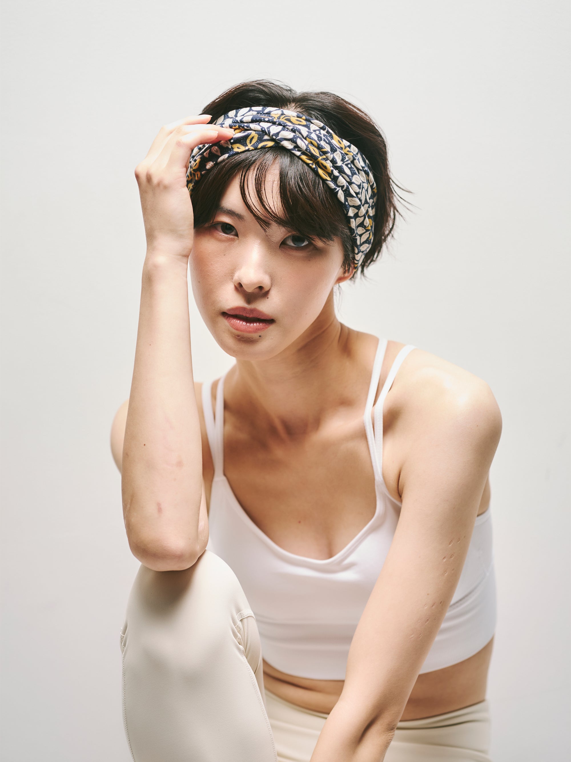 ツイスト ワイド ヘッドバンド リーブス