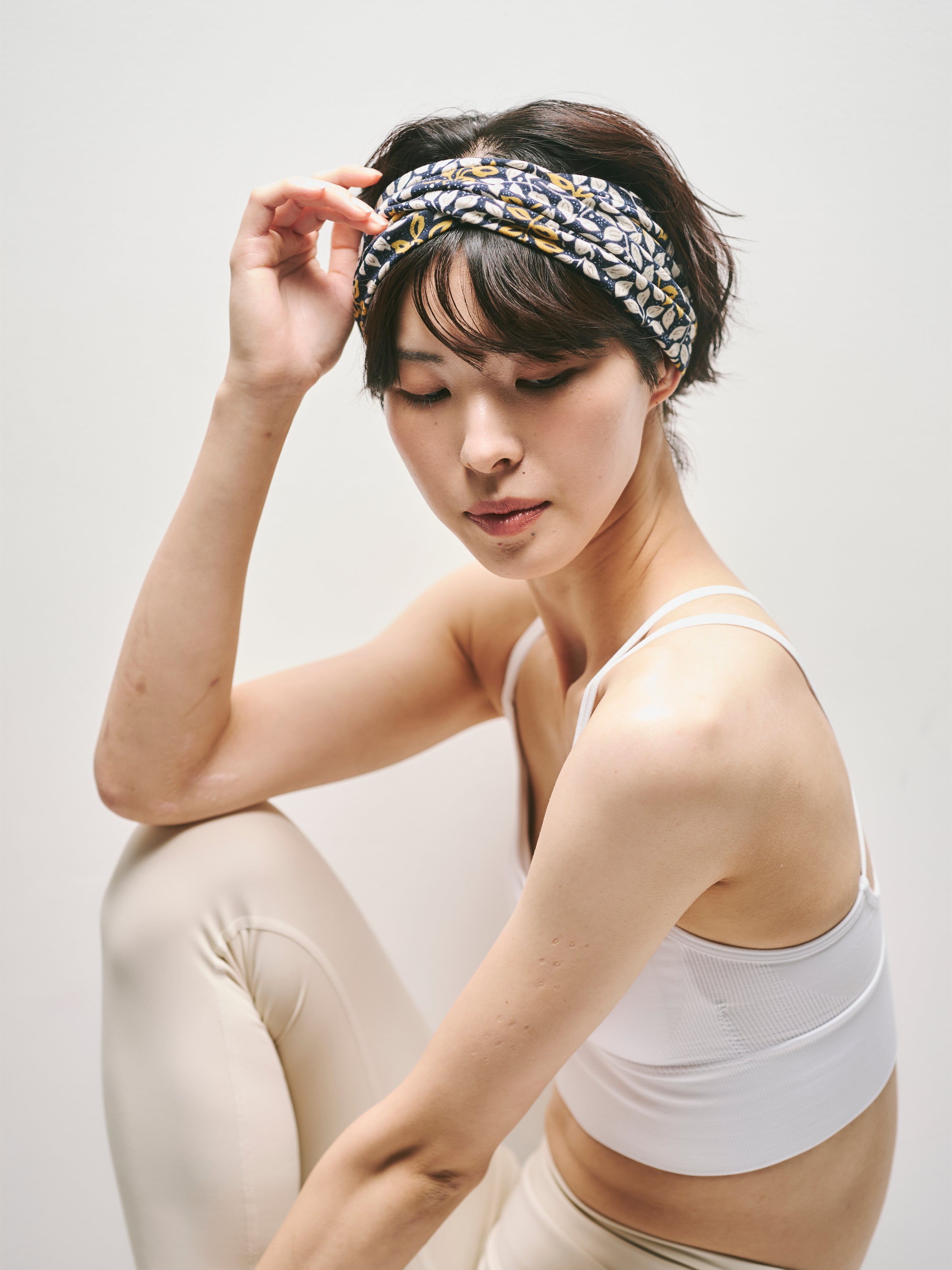ツイスト ワイド ヘッドバンド リーブス