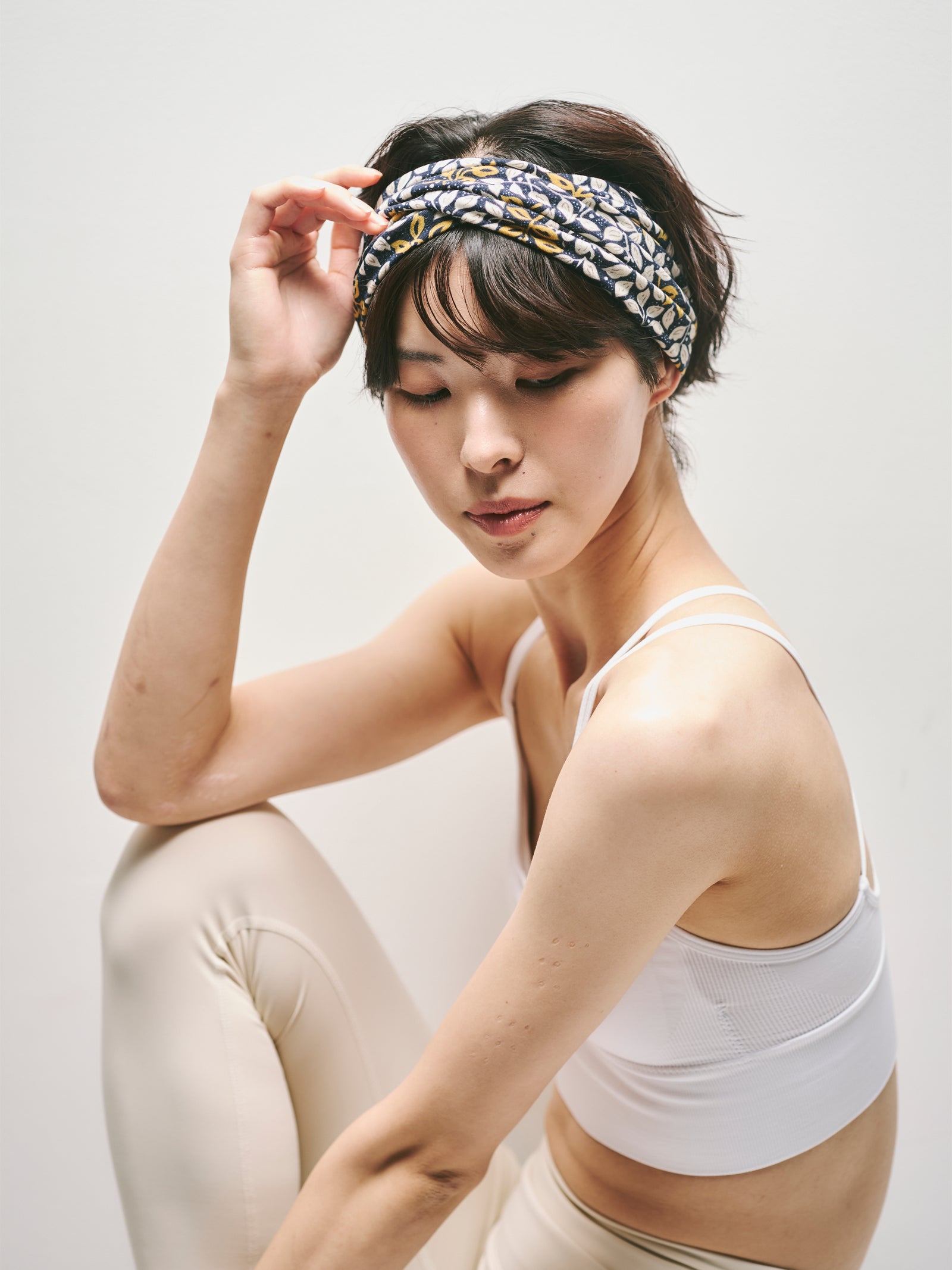 ツイスト ワイド ヘッドバンド リーブス