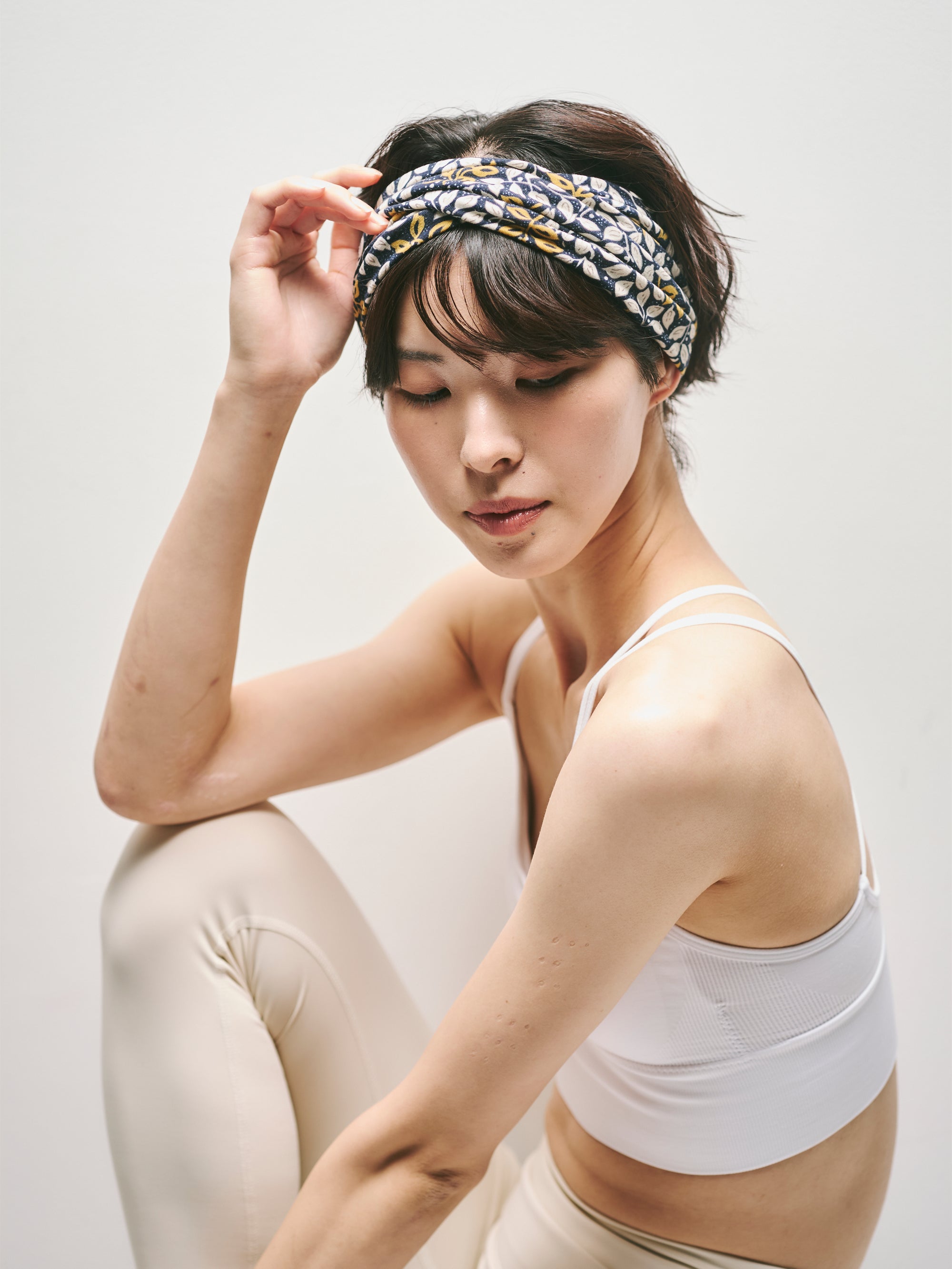 ツイスト ワイド ヘッドバンド リーブス