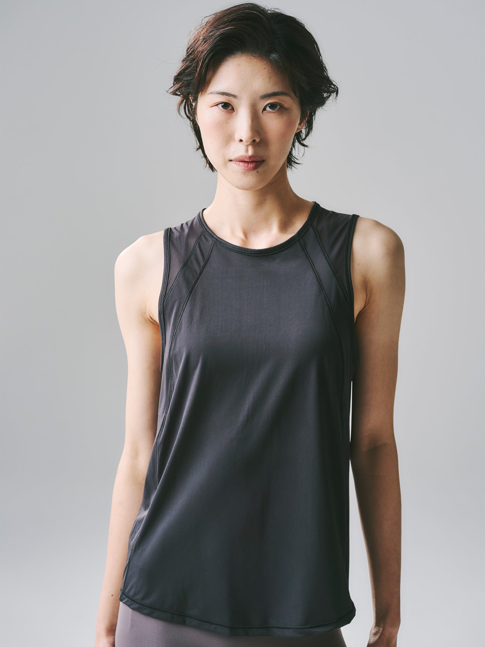 リンダ キーホール タンク ブラック