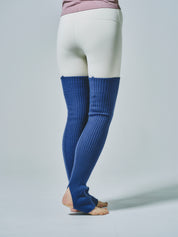 エッセンシャルズ レッグウォーマー バイオレット