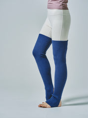 エッセンシャルズ レッグウォーマー バイオレット