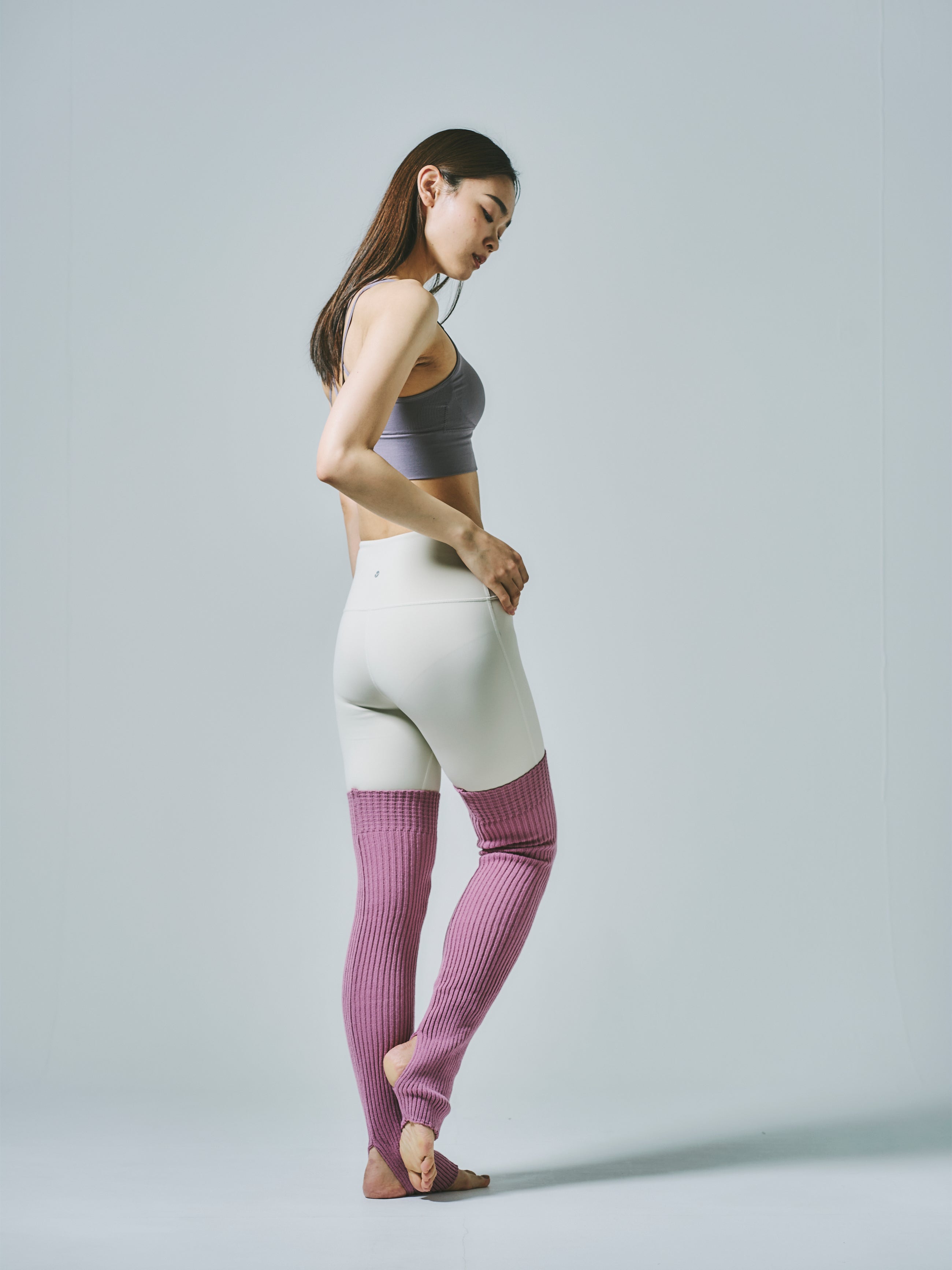 エッセンシャルズ レッグウォーマー ピンク