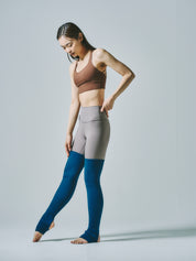 エッセンシャルズ レッグウォーマー オーシャン