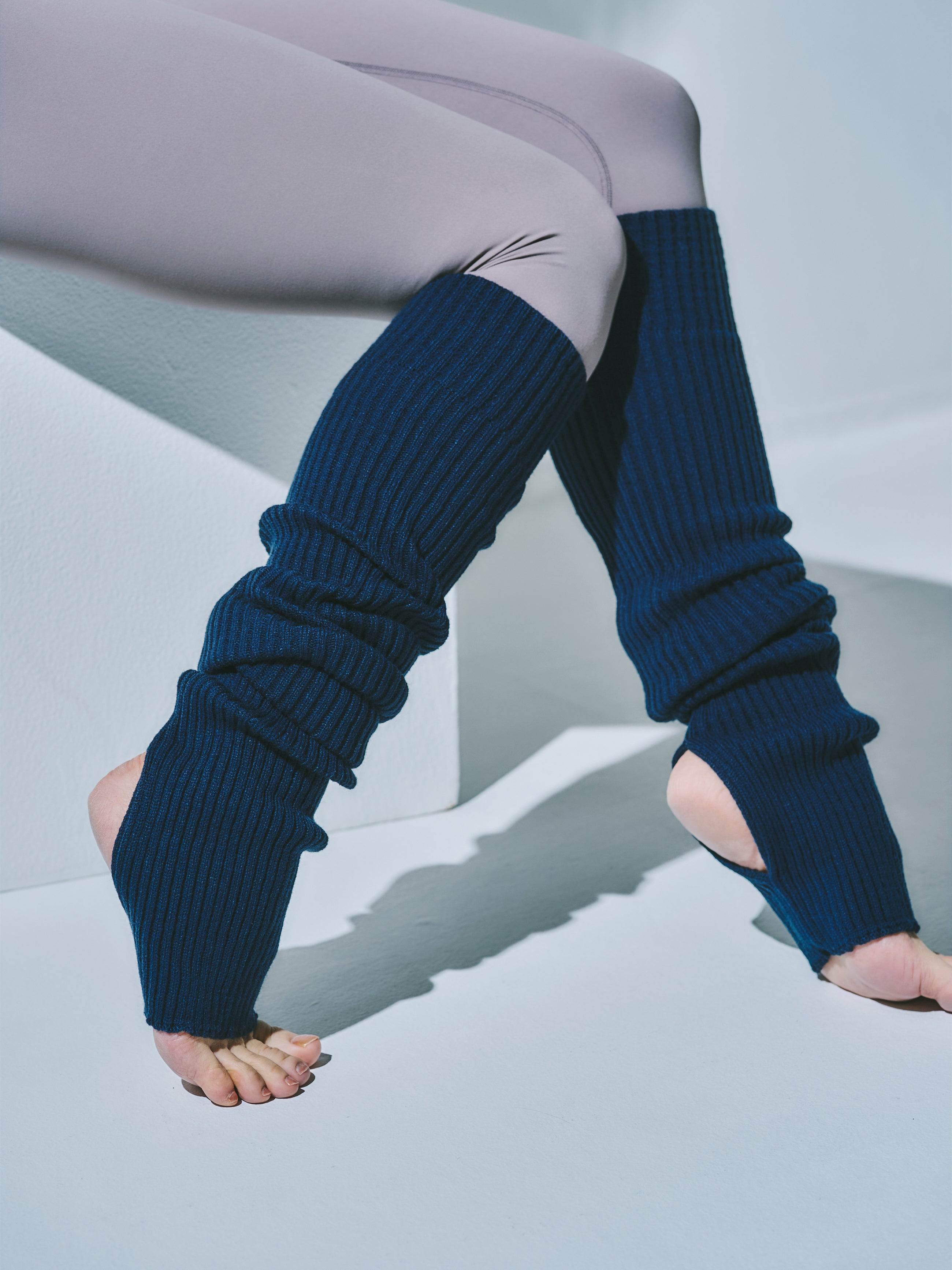 ヴァクトー　ニットレッグウォーマー&グローブ ヴァクトー ニットレッグウォーマー&グローブ