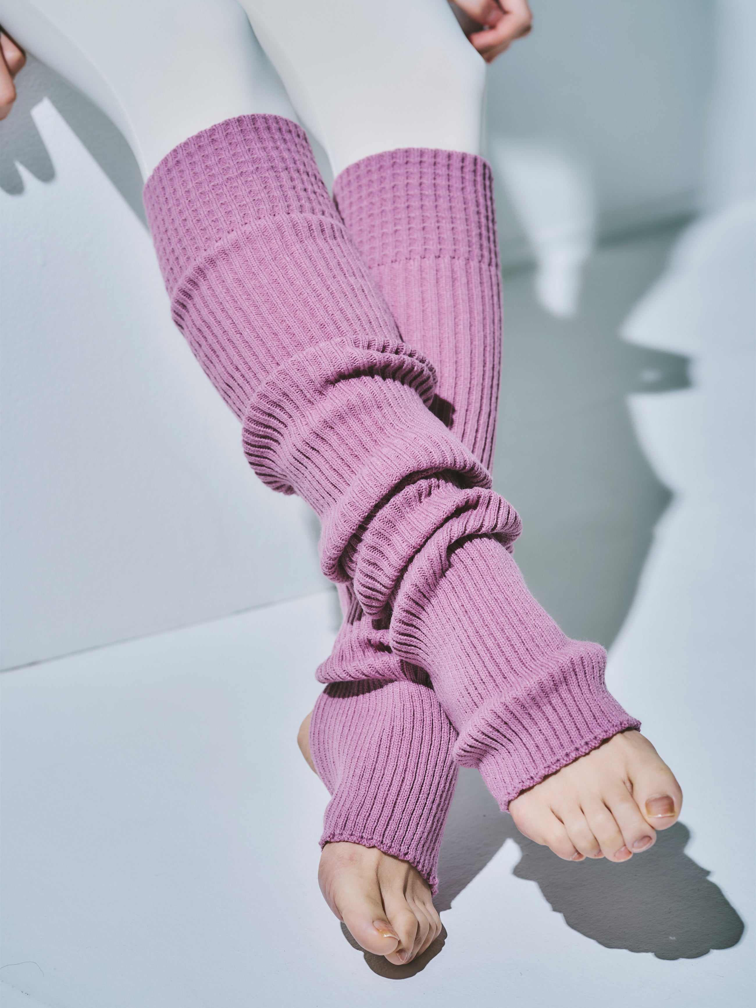 エッセンシャルズ レッグウォーマー ピンク