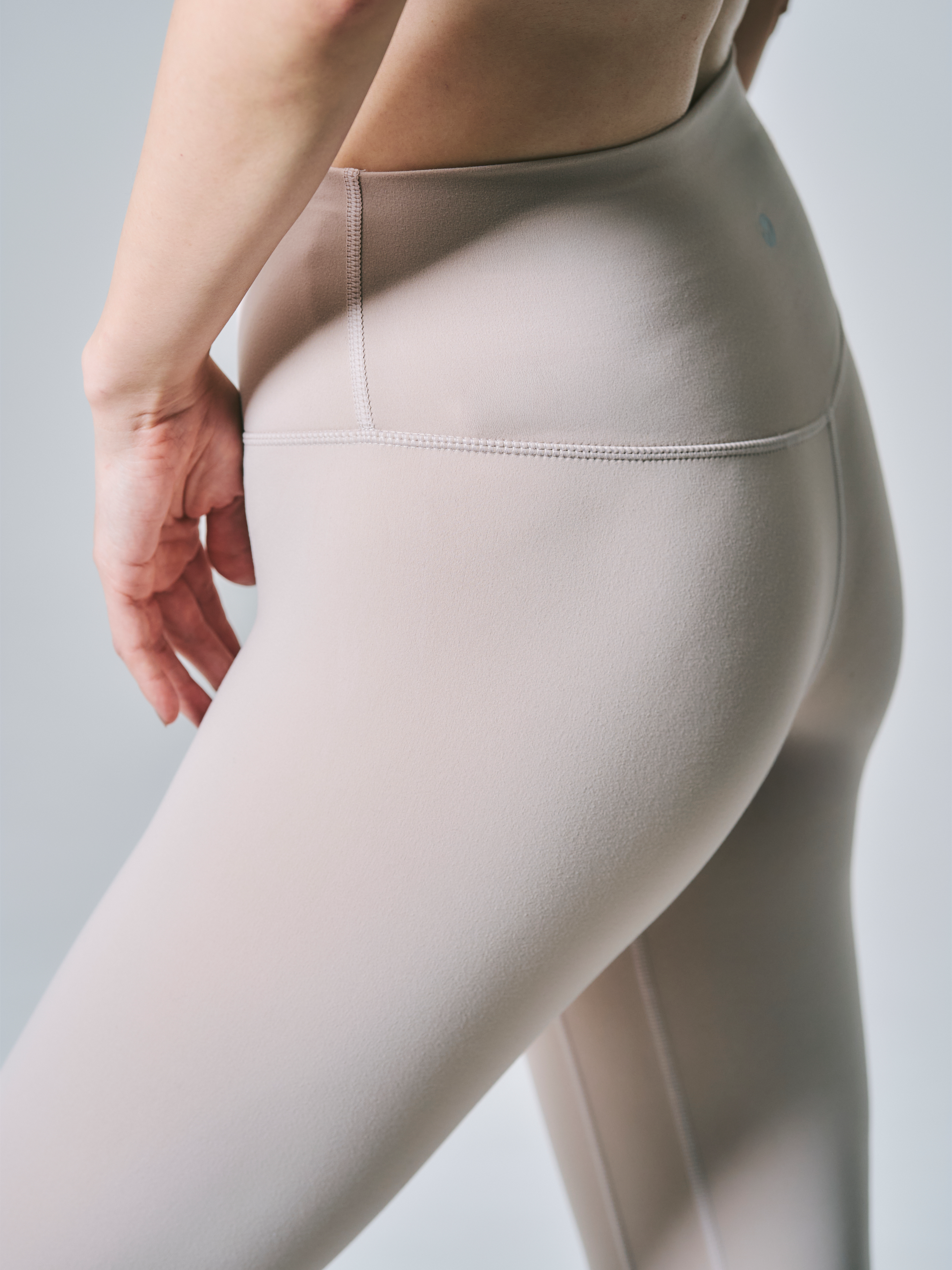 エマ レギンス ライトグレージュ