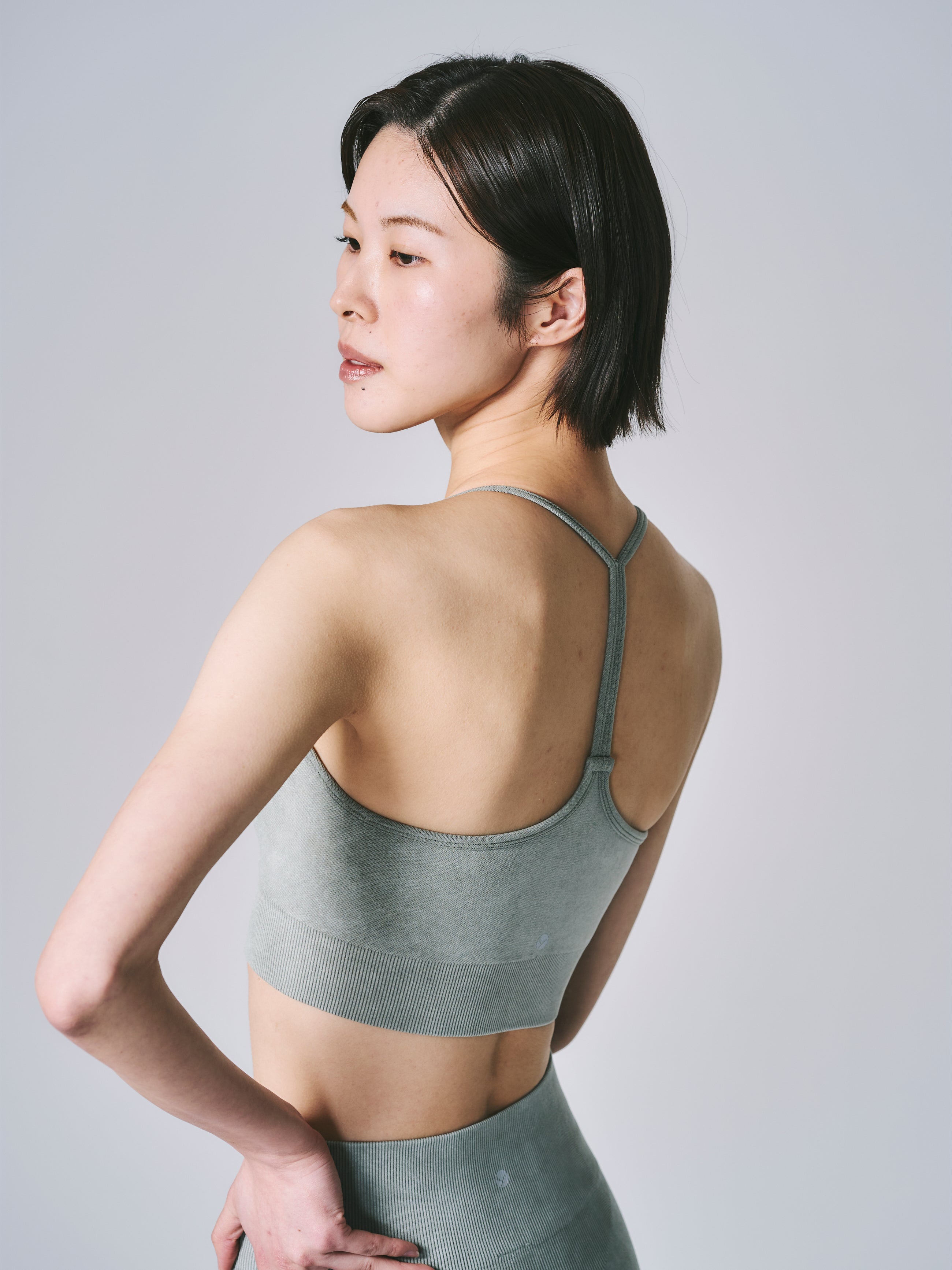 【セット】エッセンシャル プラス シームレス セット グリーン