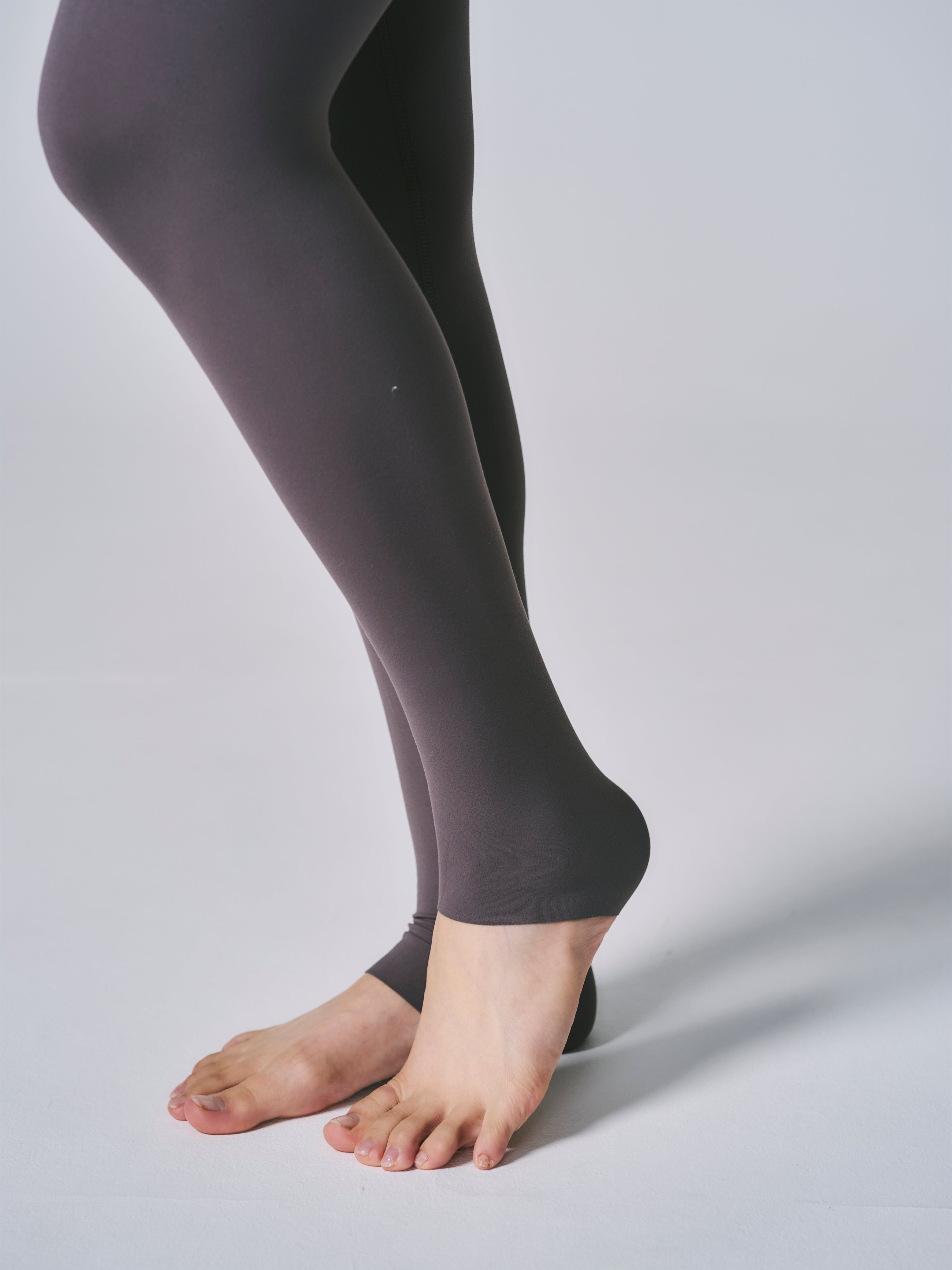 【フリーサイズ】カイリー レギンス グレイッシュブラウン