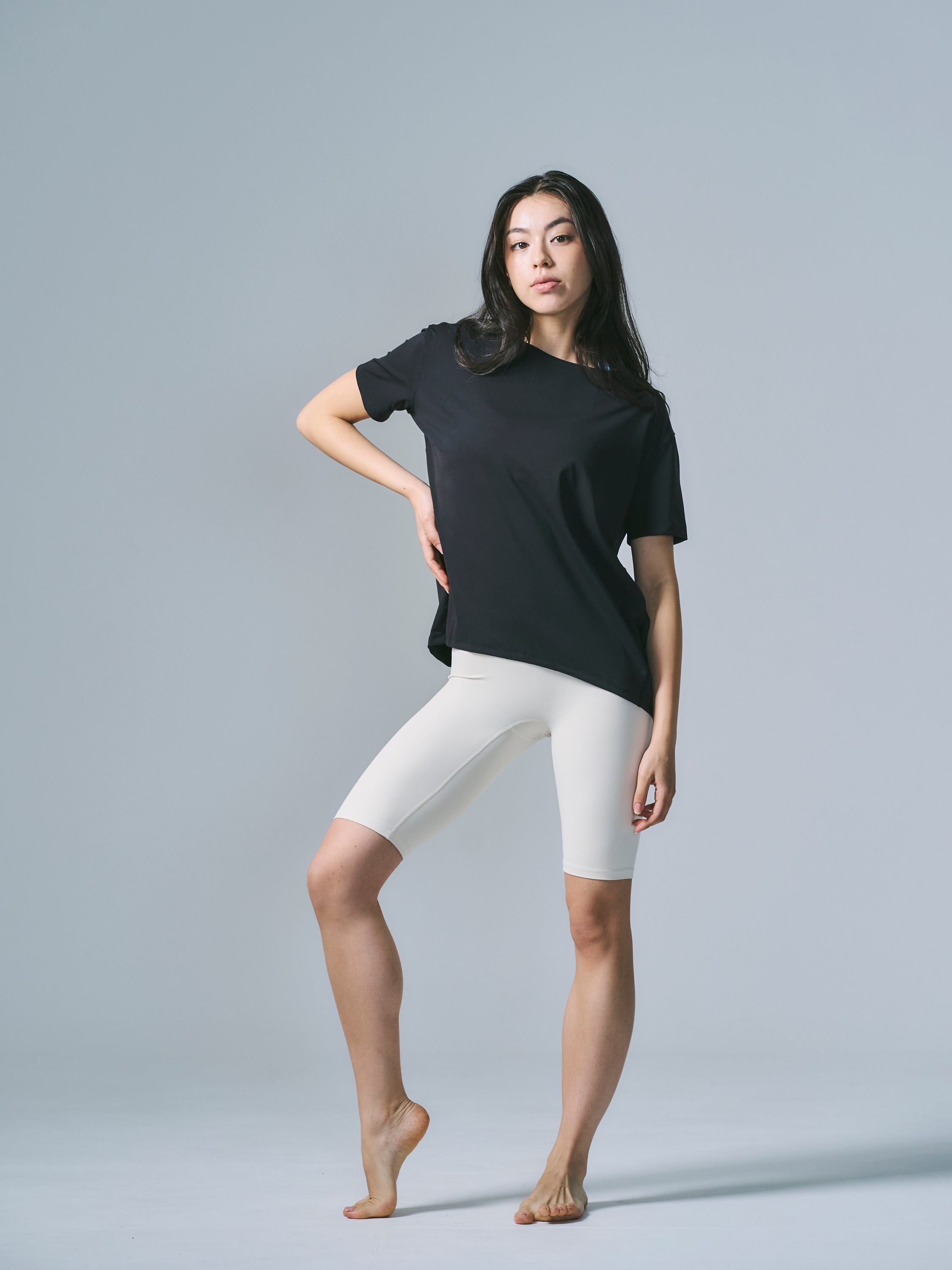 デボラ リラックス トップス ショート Tシャツ ブラック