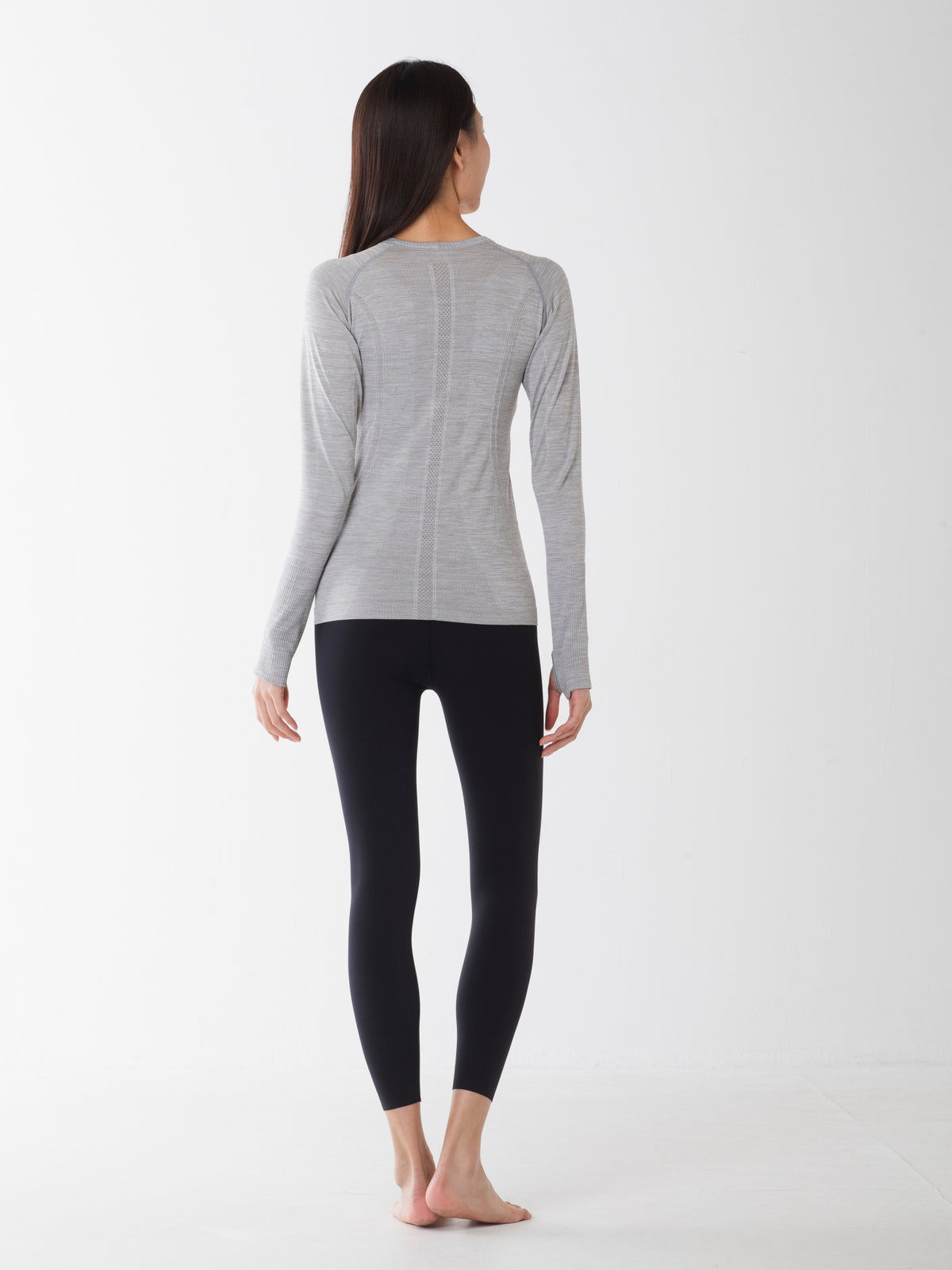 ヒトミ シームレス 長袖 トップス グレーマール