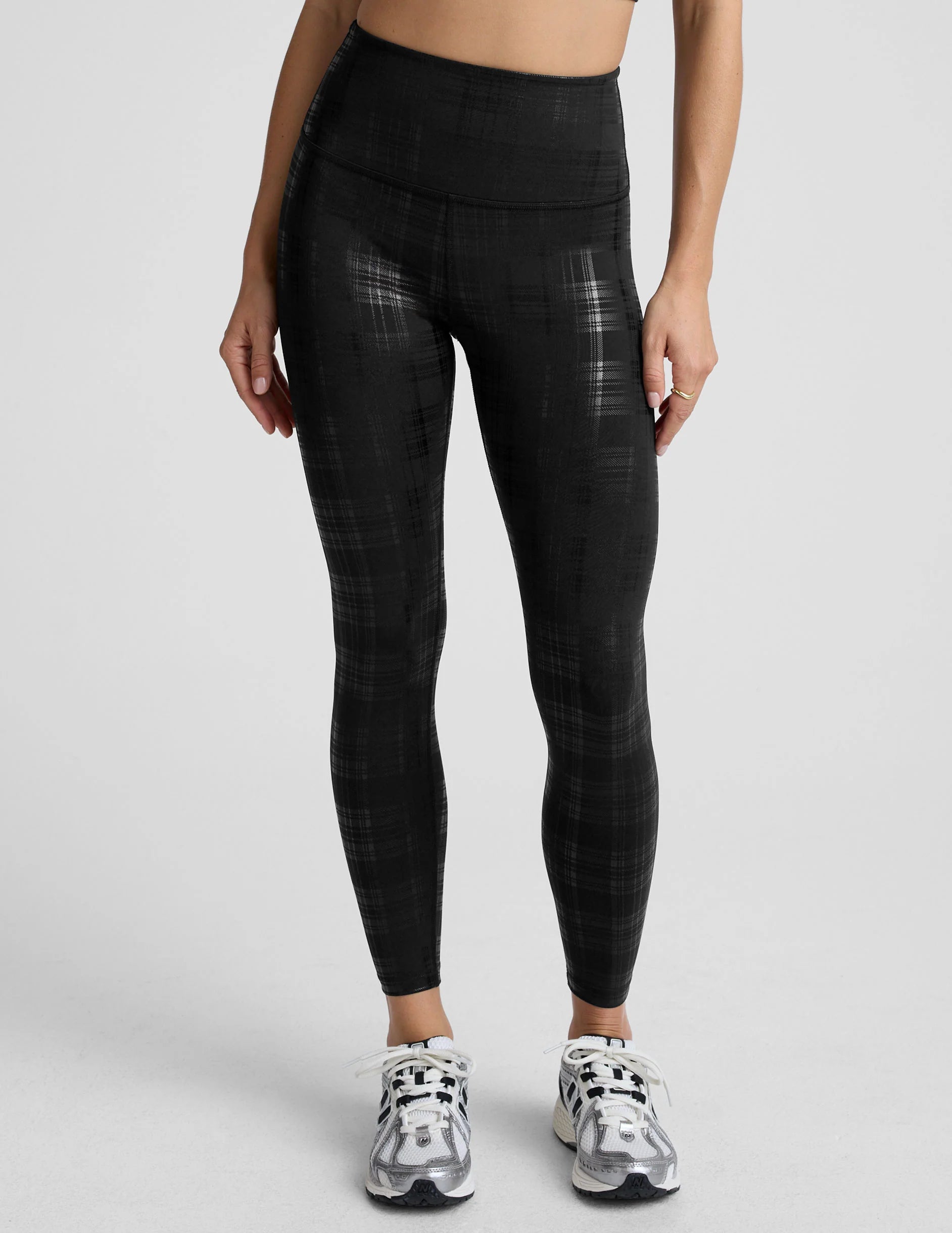 EP3243_plaid-foil-black_12679.webp