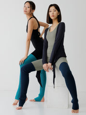 エッセンシャルズ レッグウォーマー バーガンディ