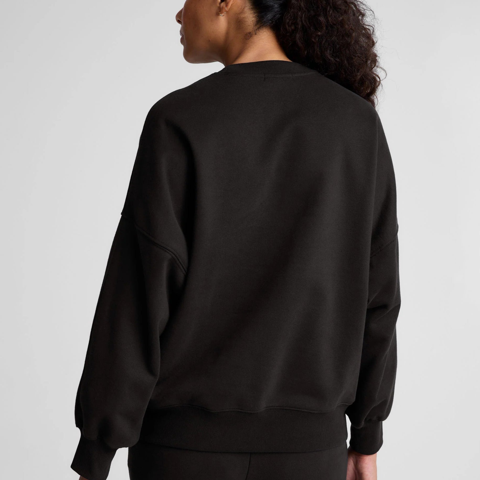 NF7947_black_5098.webp