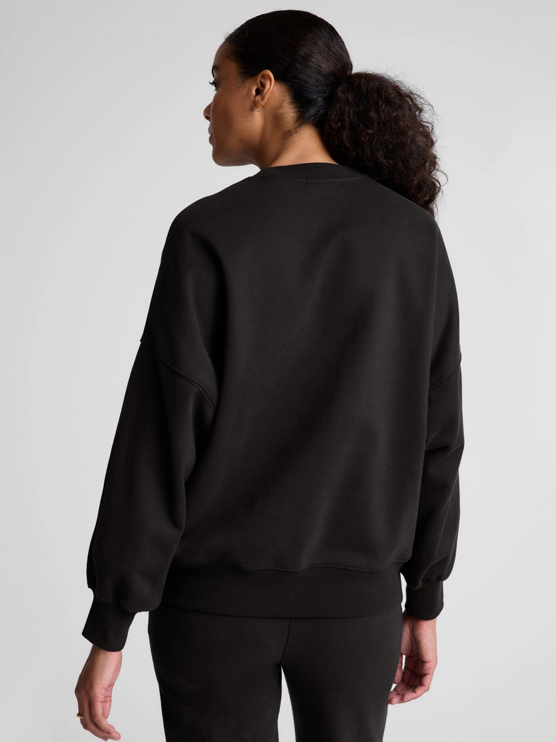 NF7947_black_5098.webp