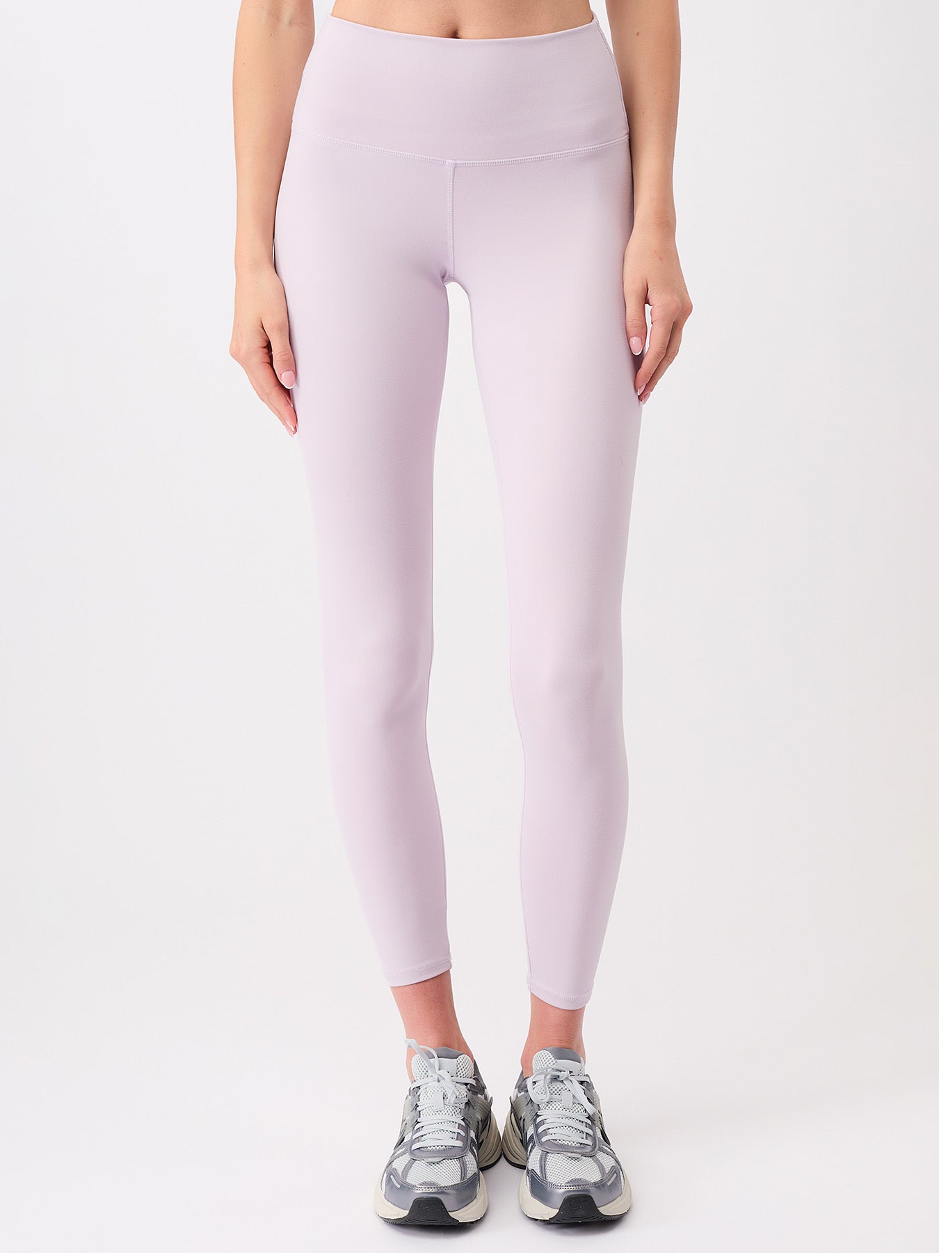 PA02JE55_mauve01_33f1d3d4-2ad0-4fa7-ad3f-0ccac5abd5bf.jpg