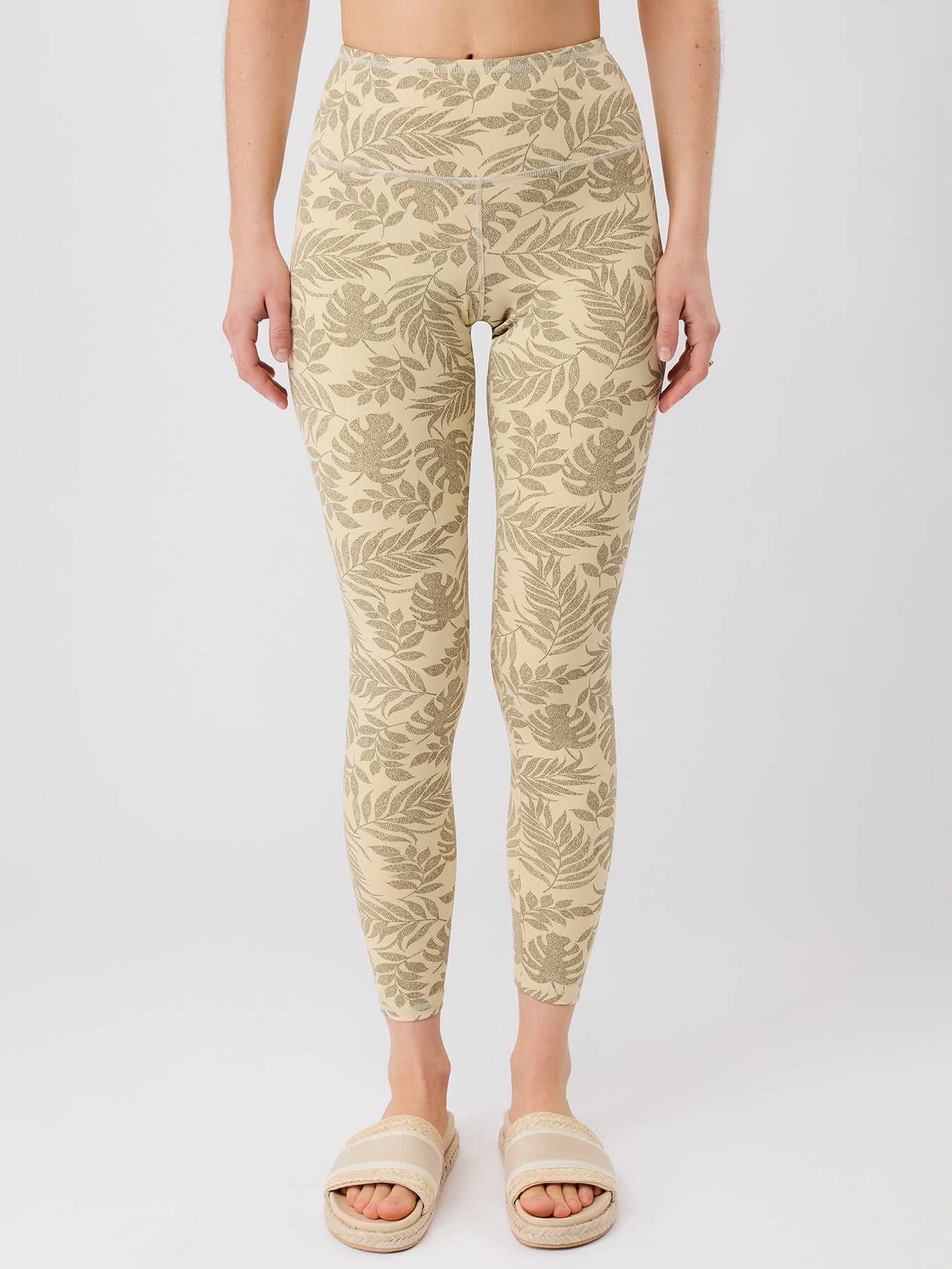 PA56KO23_khaki01.jpg