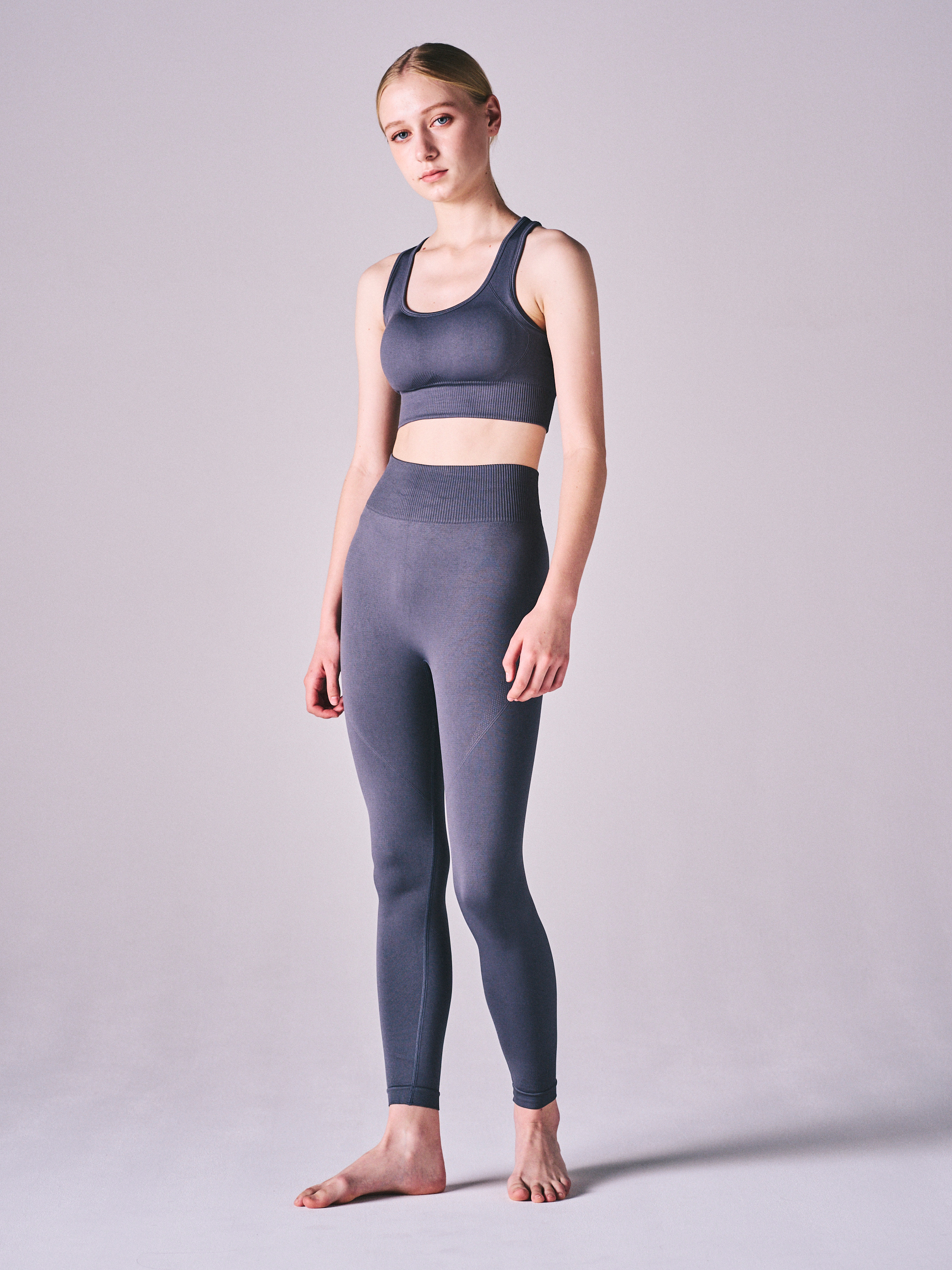 essential-gray-07.png