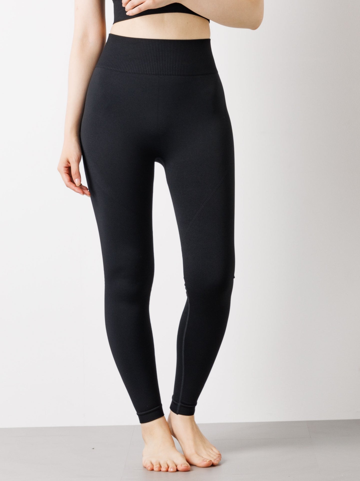 【セット】エッセンシャル シームレス セット ブラックスター