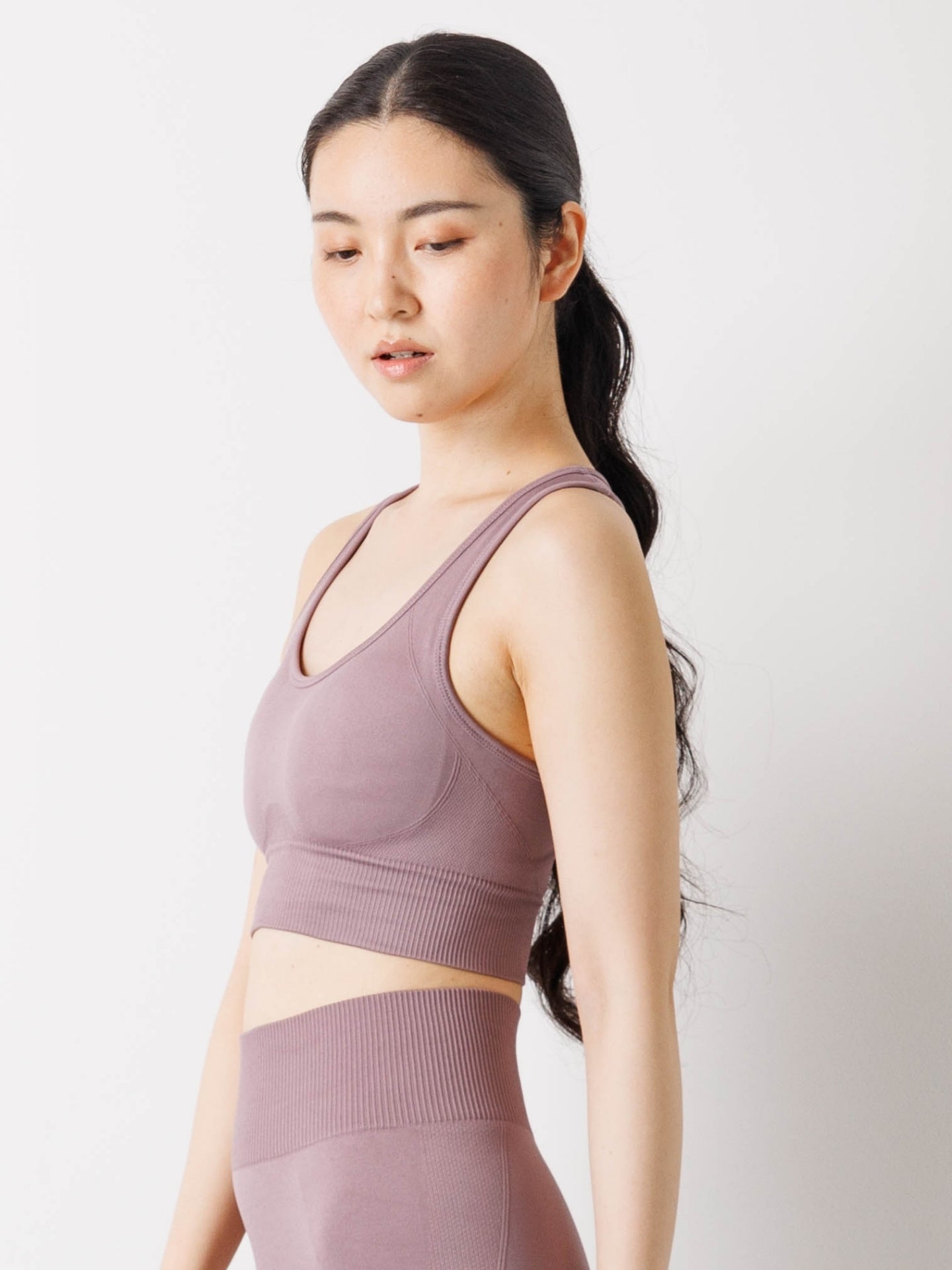 【セット】エッセンシャル シームレス セット シャンパン