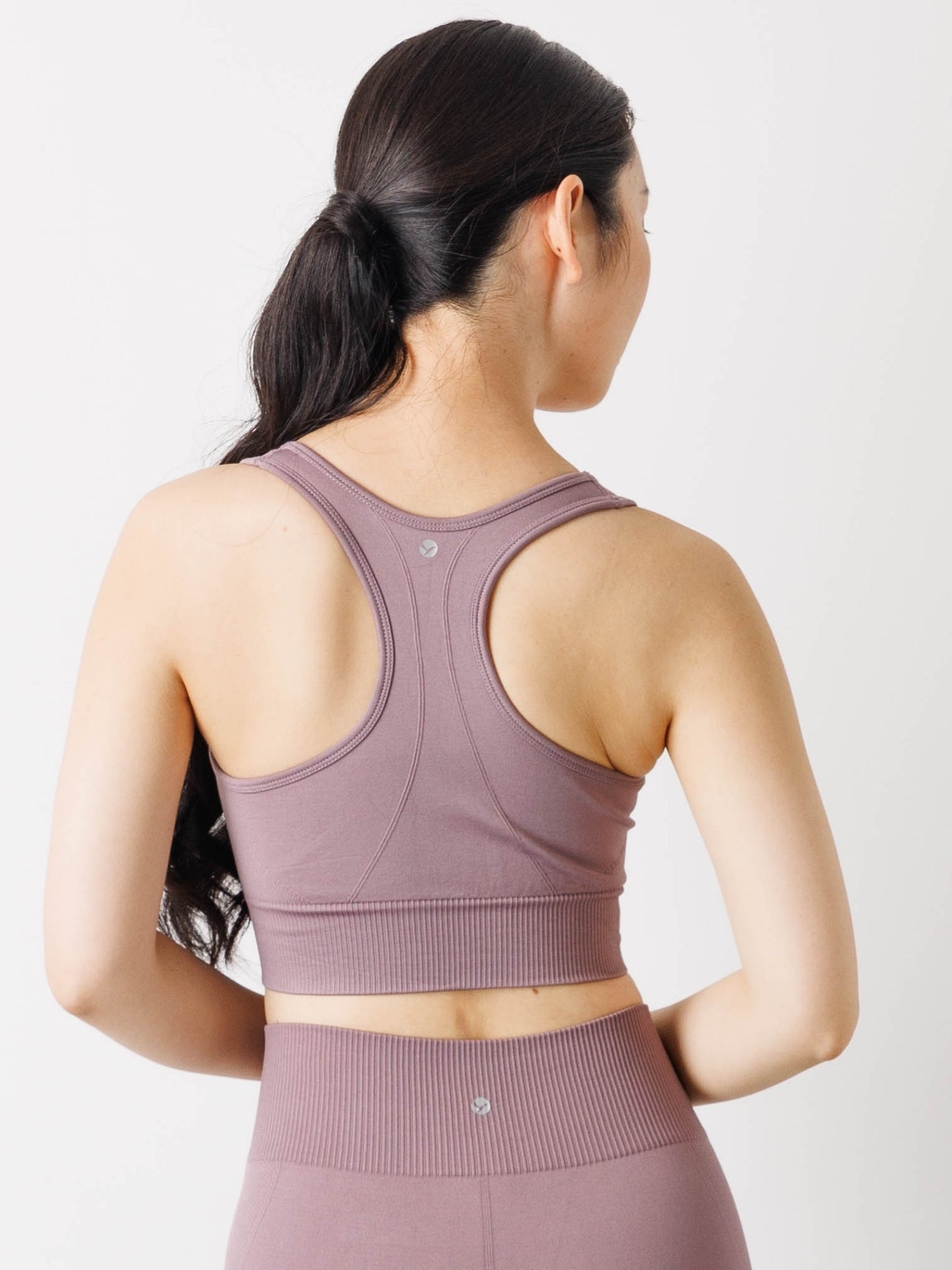 【セット】エッセンシャル シームレス セット シャンパン