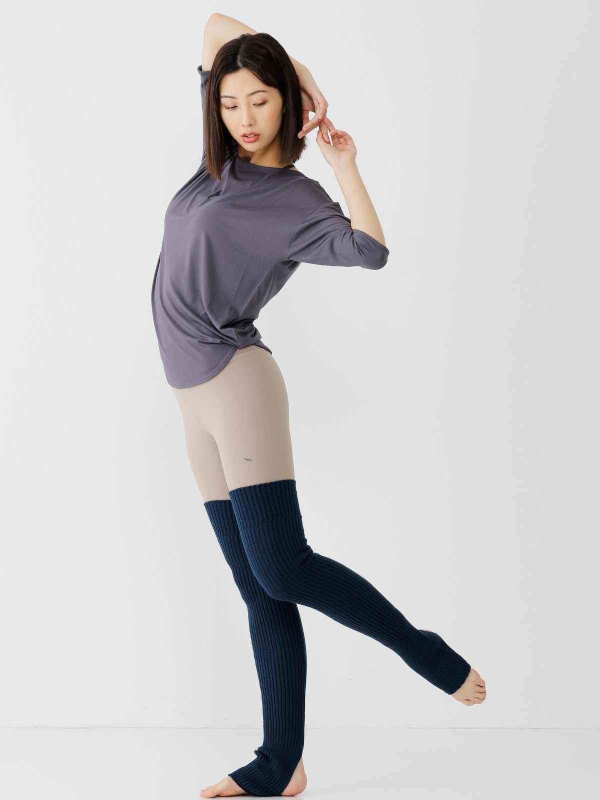 エッセンシャルズ レッグウォーマー ナイトフォール