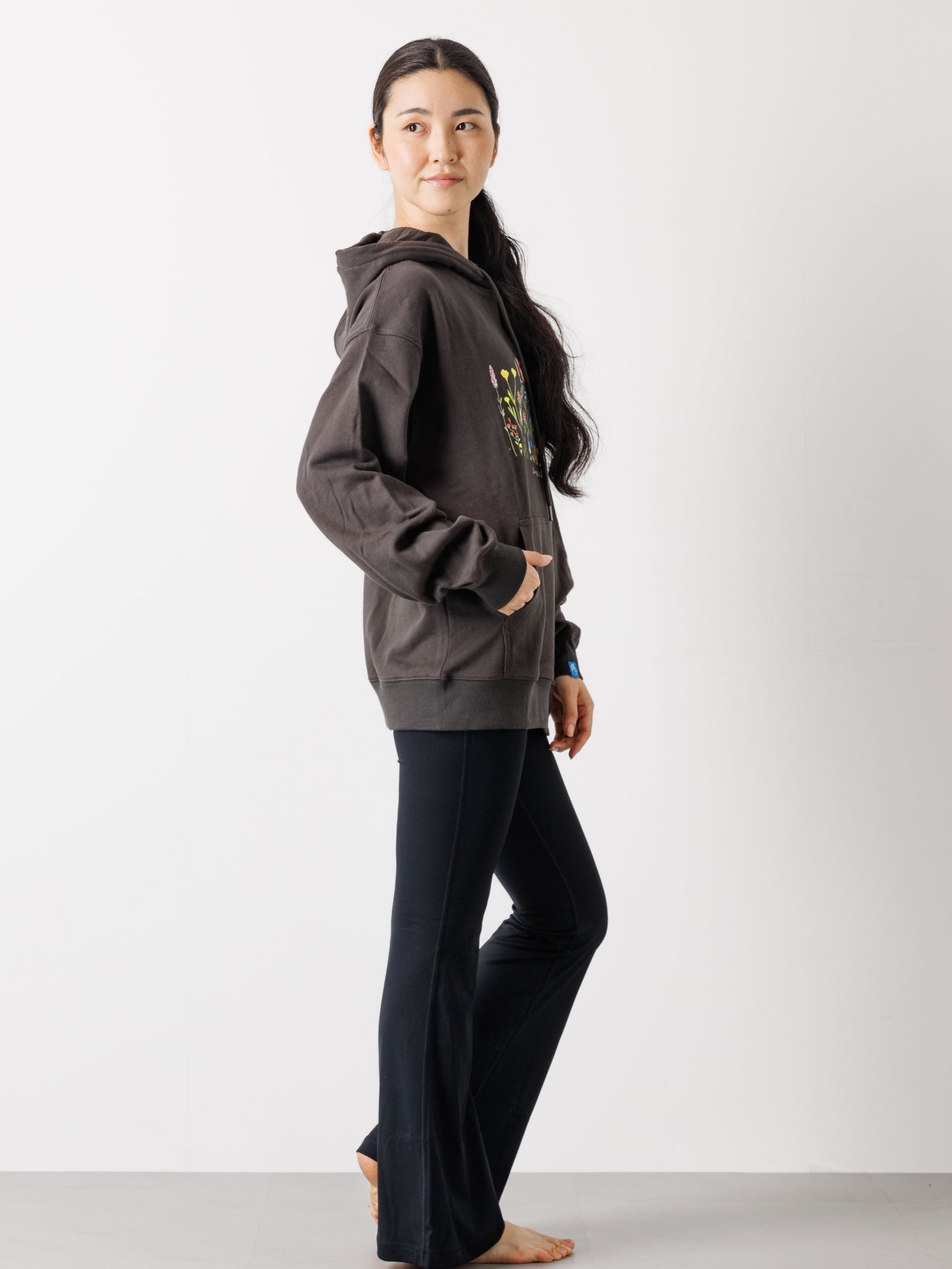 Wildflower Hoodie carbon grey
