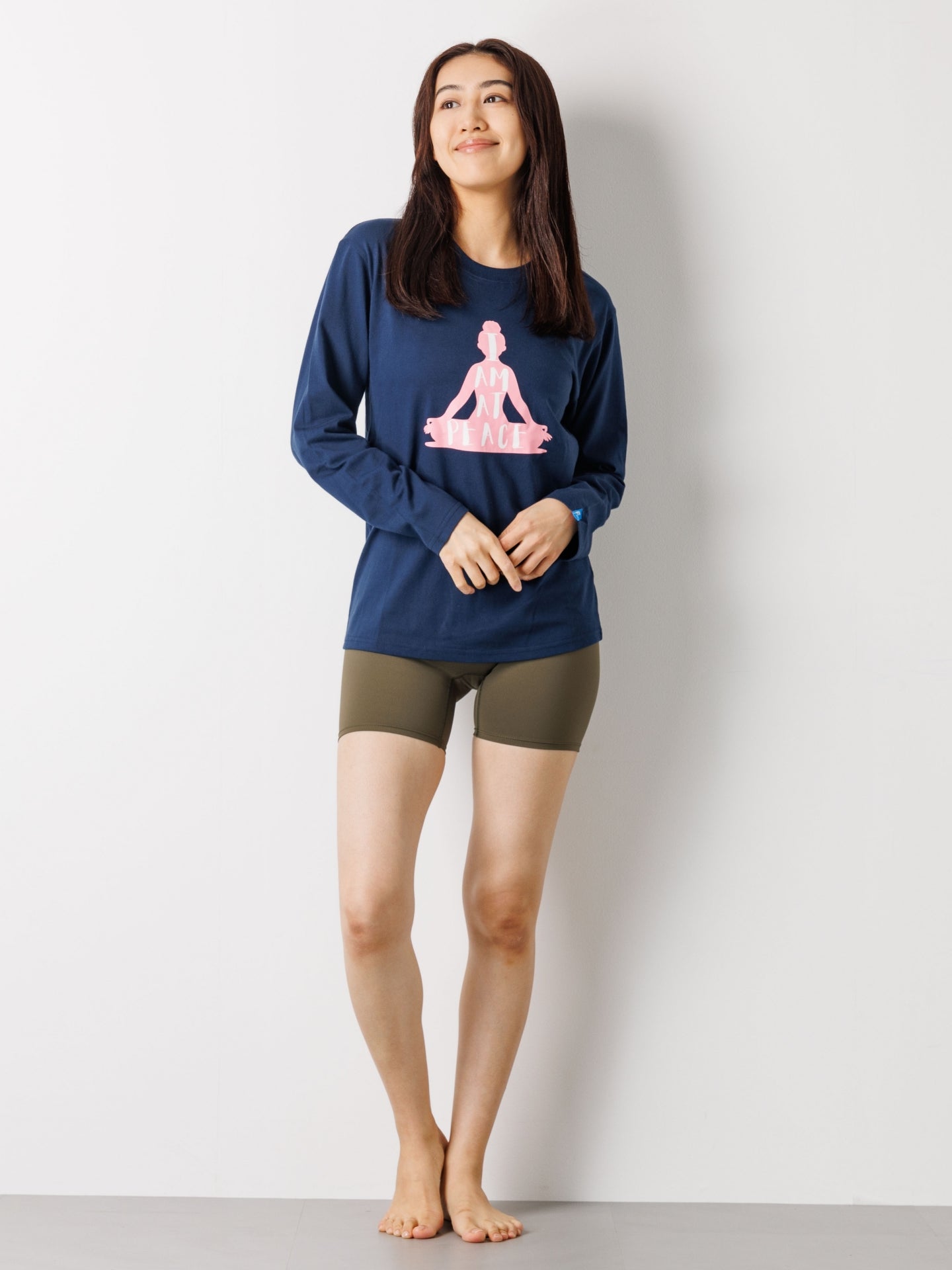 I am at peace Long-Sleeve Tee Navy