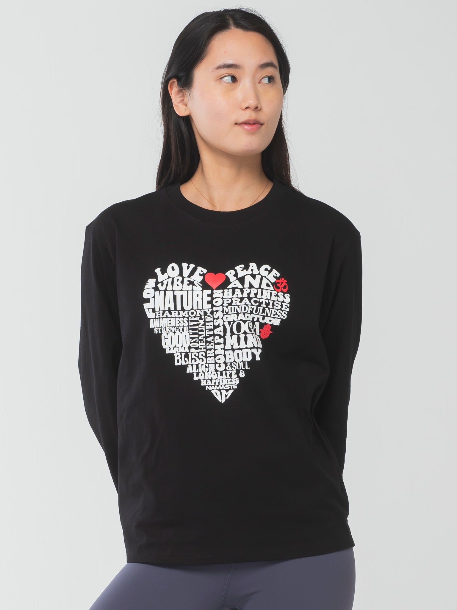 ロゴ 長袖Tシャツ レディース Love & peacels tee black
