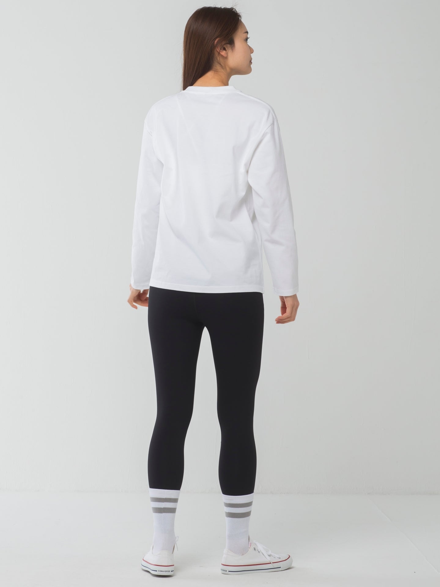 ロゴ 長袖Tシャツ レディース Love & peacels tee black