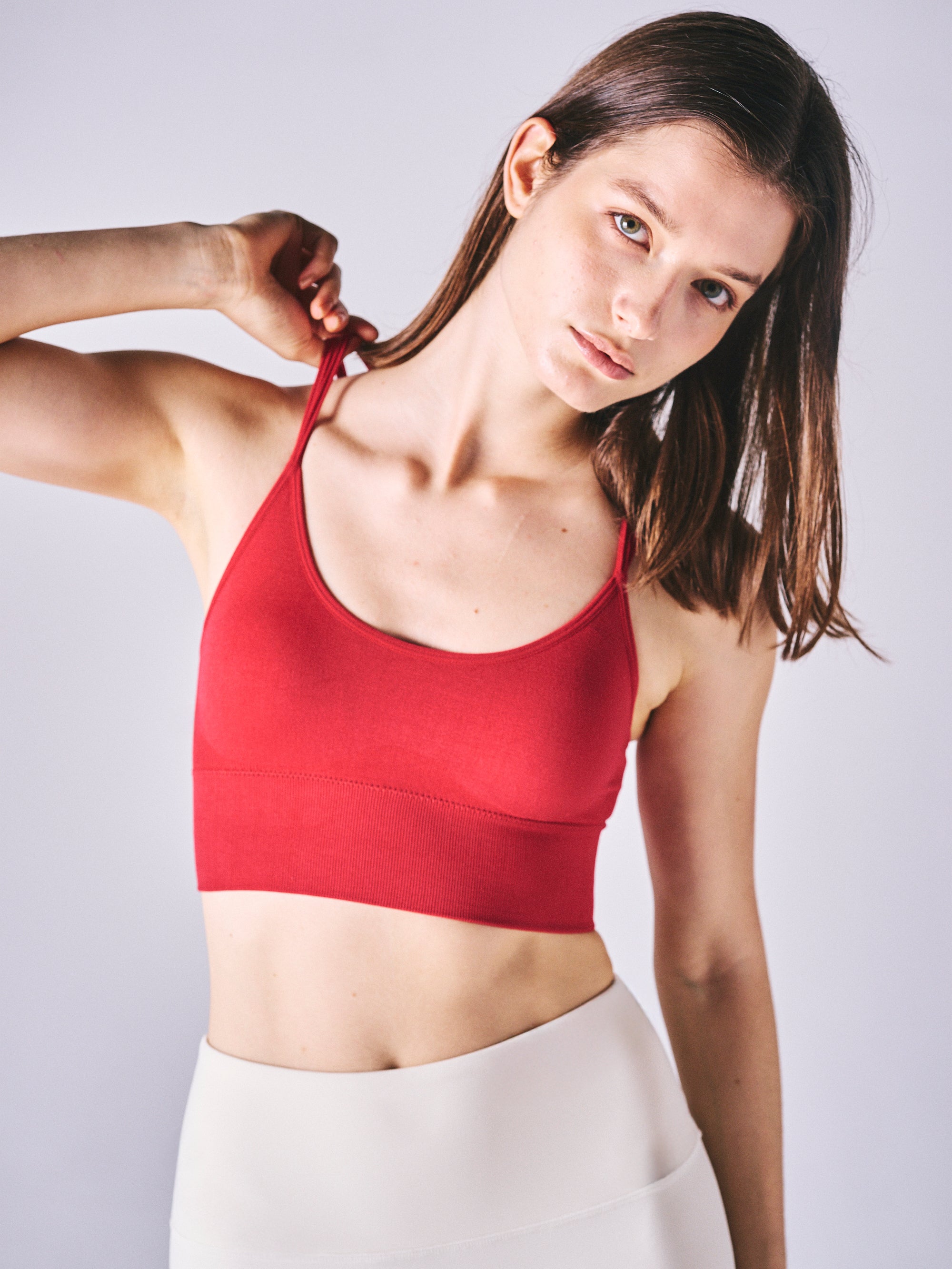 luelle_Red-05.jpg