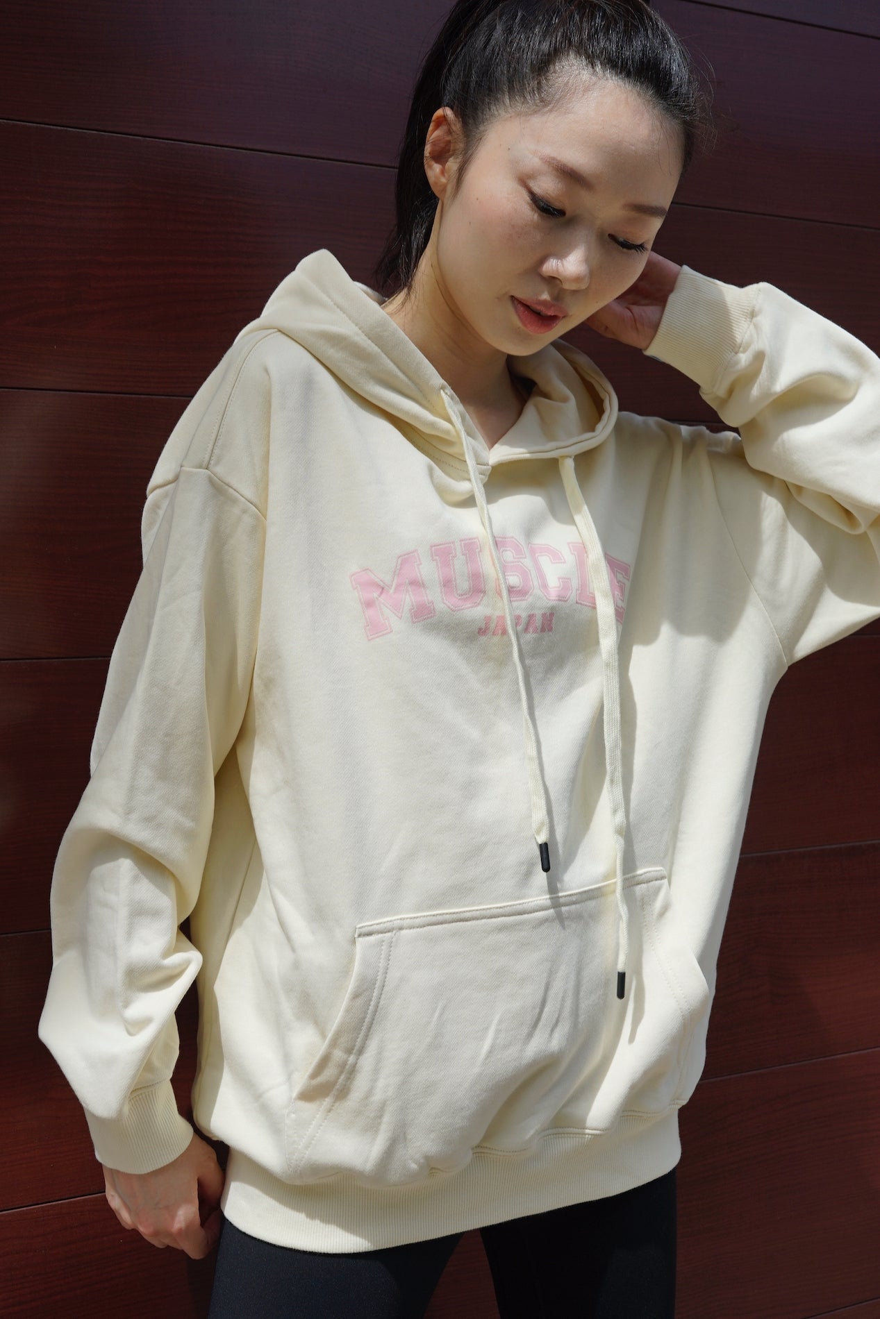 ［フーディー］ muscle japan hoodie cream