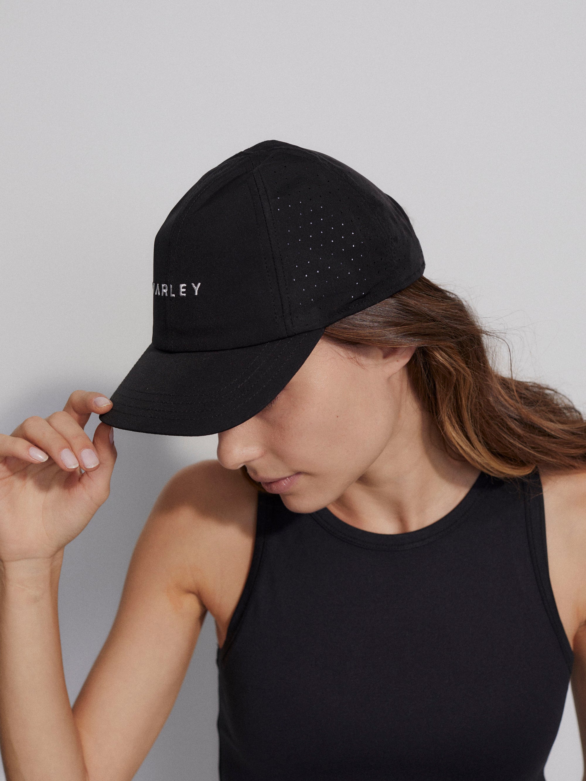 VARLEY ナイルズ アクティブ キャップ ブラック