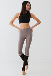 エッセンシャルズ レッグウォーマー ショート ダークブラウン