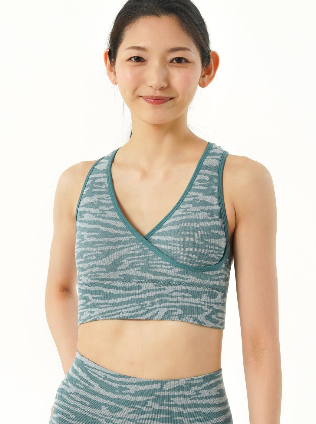 カレン シームレス スポーツブラ グリーン ゼブラ