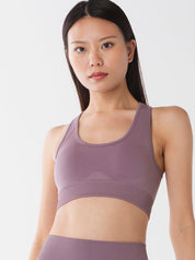 エッセンシャル シームレス スポーツブラ シャンパン