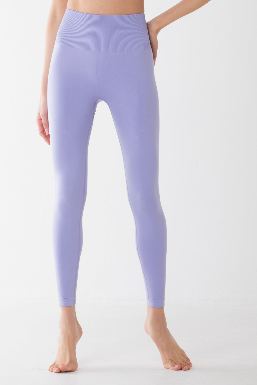 KIT_Essenntials_lavender_9_e32c70a9-564a-4fb4-a959-2e039f7ca220.jpg