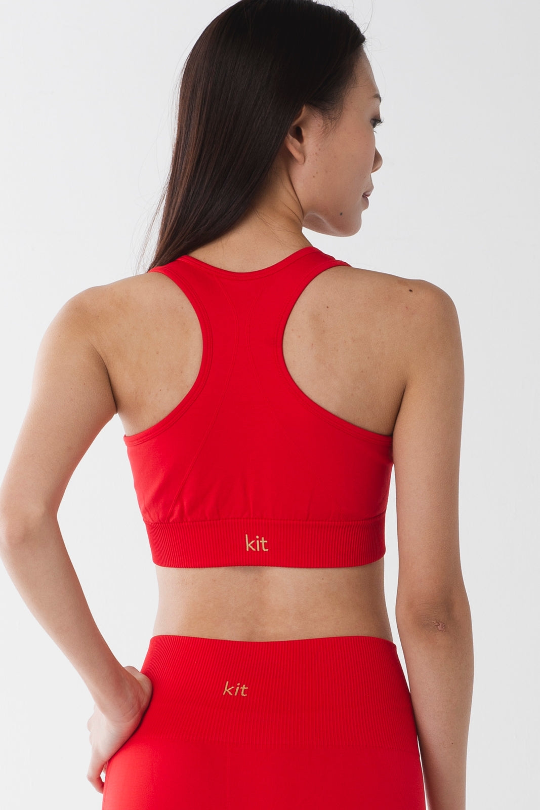 KIT エッセンシャル シームレス スポーツブラ フレーム｜ヨガウェア