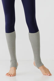 エッセンシャルズ レッグウォーマー ショート グレー